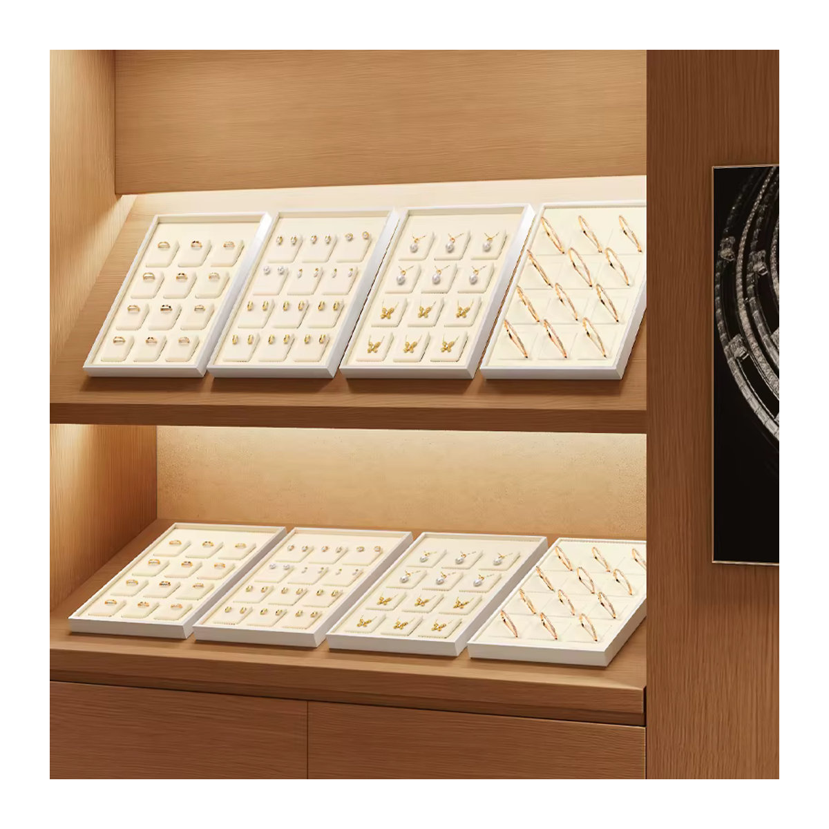Oirlv Schmuck-Organizer-Tablett aus Samt mit 12 Fächern in Creme, stapelbares Schmuck-Display für Ringe, Ohrringe und Halsketten - Bild 2