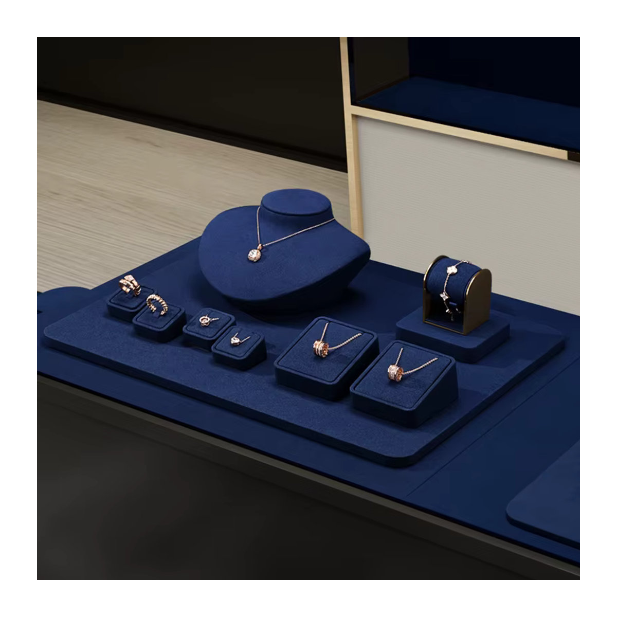 Oirlv Schmuckdisplay aus blauer Mikrofaser für Ringe, Anhänger, Armbänder und Halsketten - Bild 2