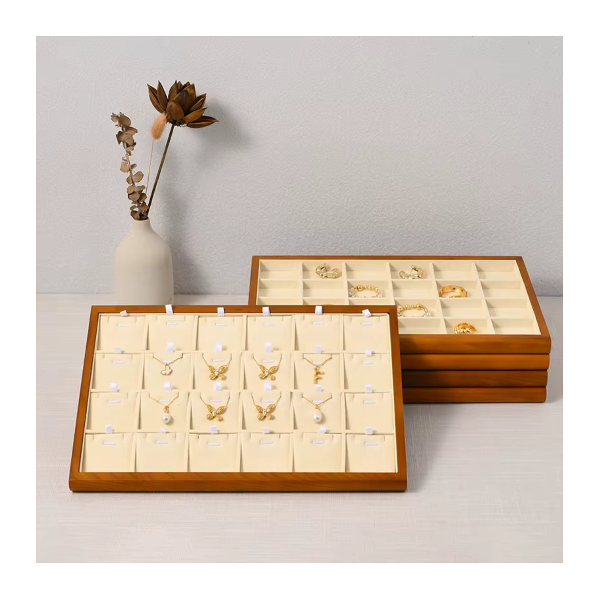 Oirlv Schmucktablett aus Holz als Organizer und Display für Ringe, Anhänger und Armbänder - Bild 3