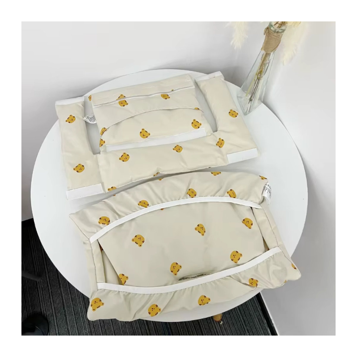OOTDTY Hochstuhl Kissen Set mit Rückenpolster in Beige, Waschbare Sitzkissen Matte für Babyhochstühle und Reisehochstühle - Bild 4
