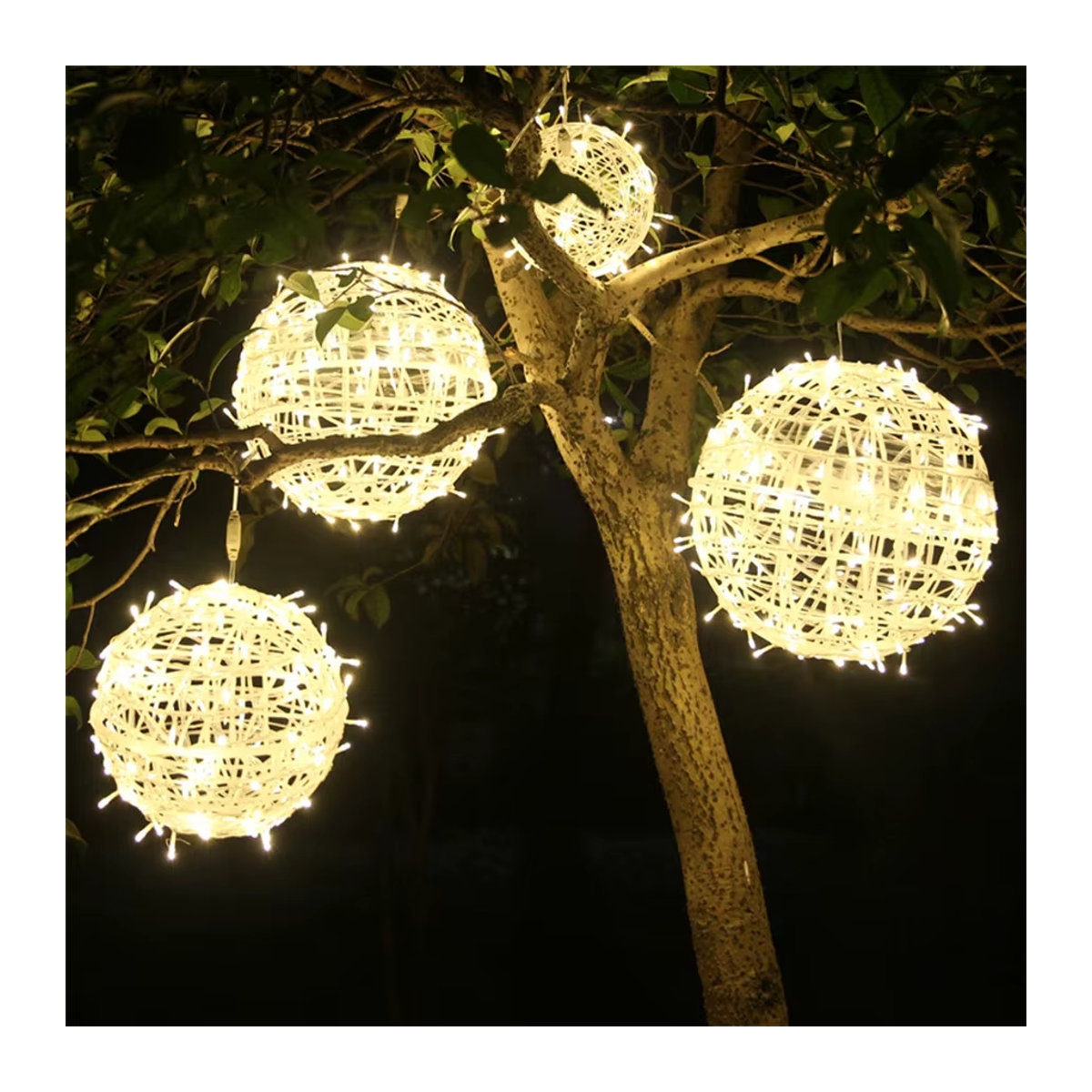 PAMNNY LED Rattan Ball Fee Lichterkette im Bohemian Stil für Garten und Dekoration, Durchmesser: 30 cm - Bild 3