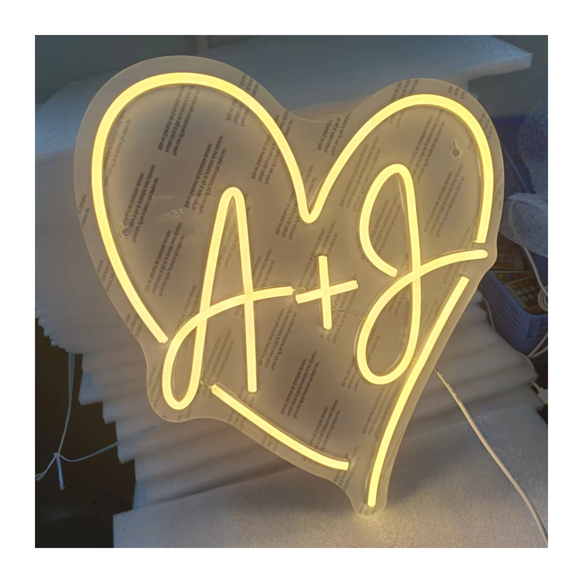 Personalisierte LED-Leuchtreklame von inneonlife, dimmbar, bunt, anpassbares LED-Lichtschild zur Wanddekoration für Schlafzimmer, Hochzeiten oder Geburtstage - Bild 3