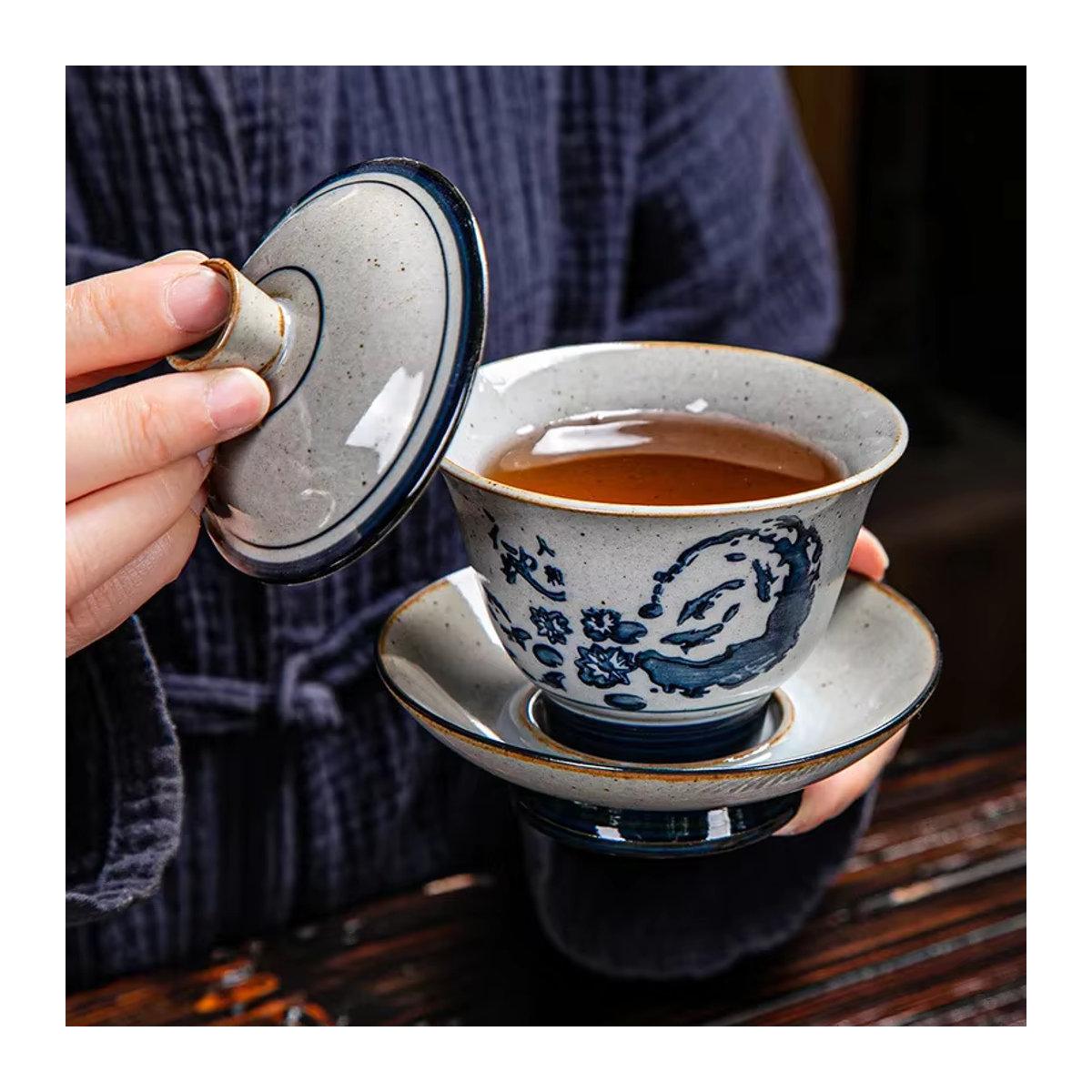 PGY Gaiwan Keramik Schale handbemalt Vintage Blau Weiß Floral Kung Fu Tee-Set aus Steinzeug mit Deckel - Bild 4