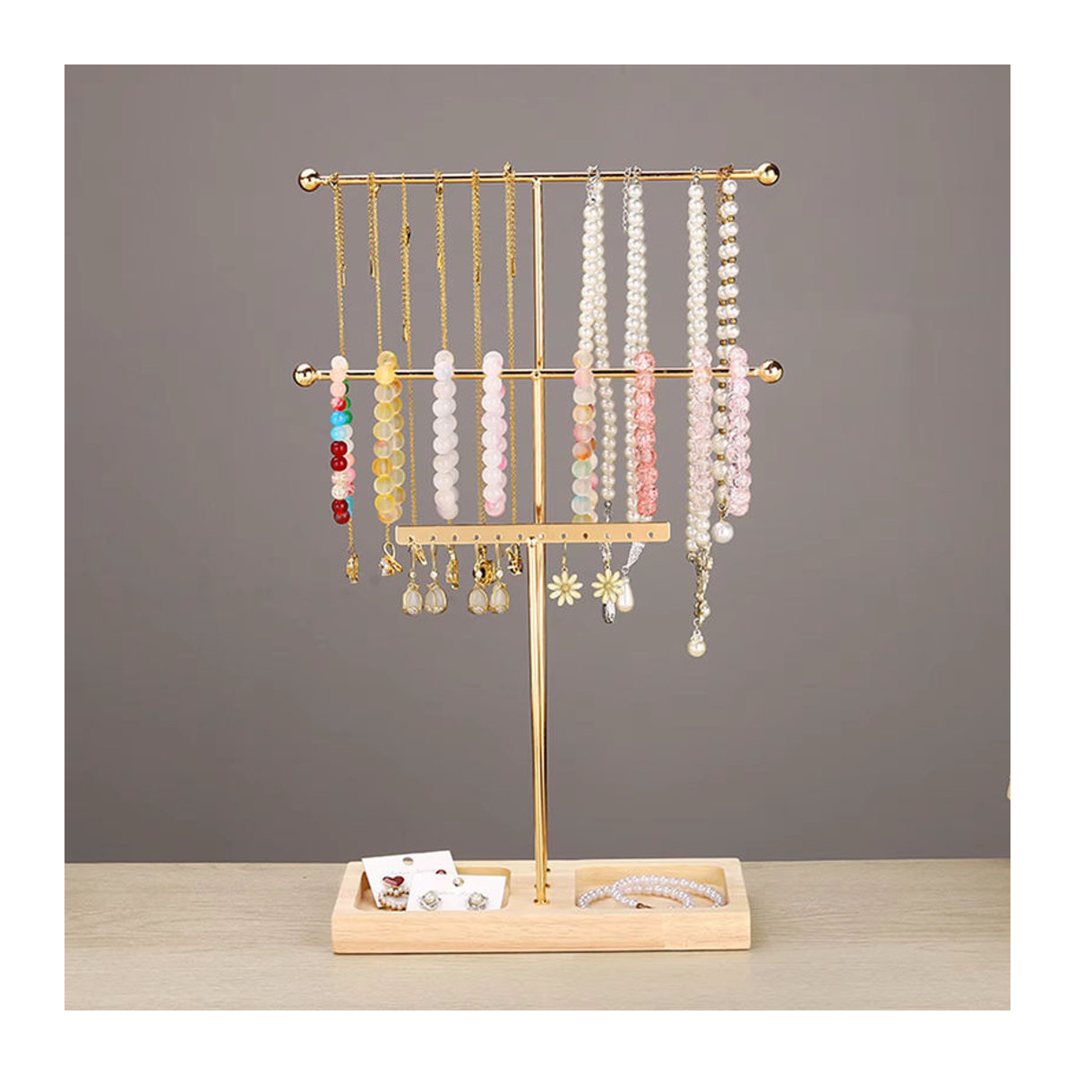 Phenovo 3-lagiger Schmuck-Turmständer aus Metall in Schwarz und Gold, mehrstufiger Display-Halter für Halsketten, Uhren, Armbänder und Ohrringe, minimalistischer Desktop-Organizer - Bild 2