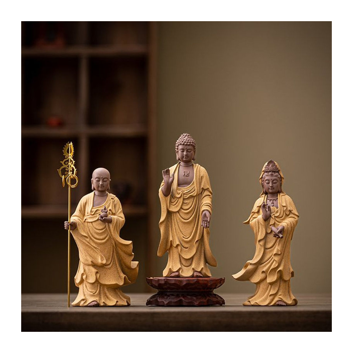 QIANFANEIVES Buddha Statue aus Keramik in Beige für Feng Shui Dekoration - Bild 1