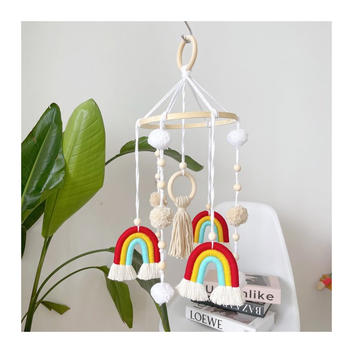 Regenbogen und Sternenhimmel Wandbehang als kreative Dekoration für dein Kinderzimmer in Rot - Bild 1