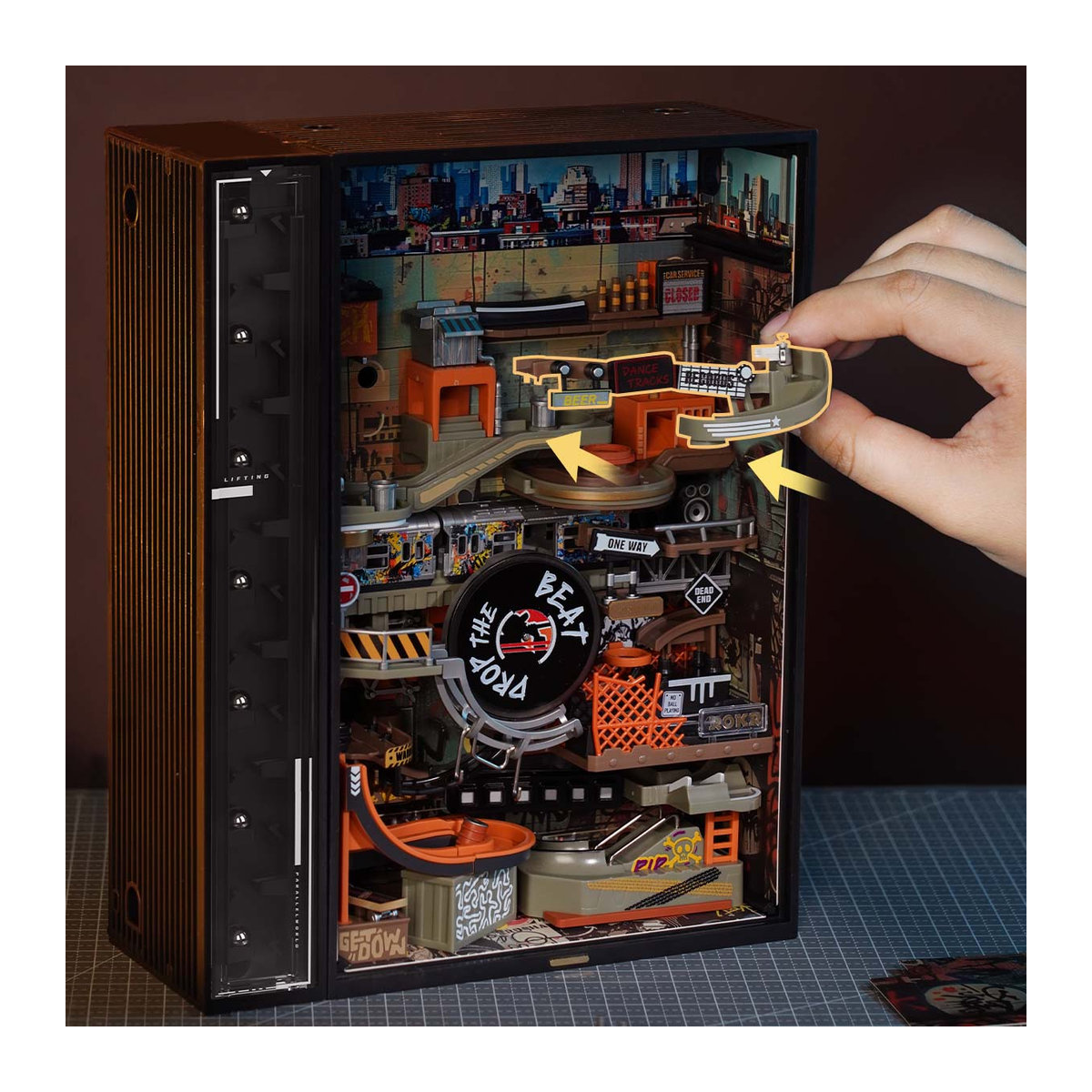 ROBOTIME ROKR Hip-Hop Street Murmelbahn Mechanisches 3D-Puzzle Cyberpunk aus Holz - Bild 3