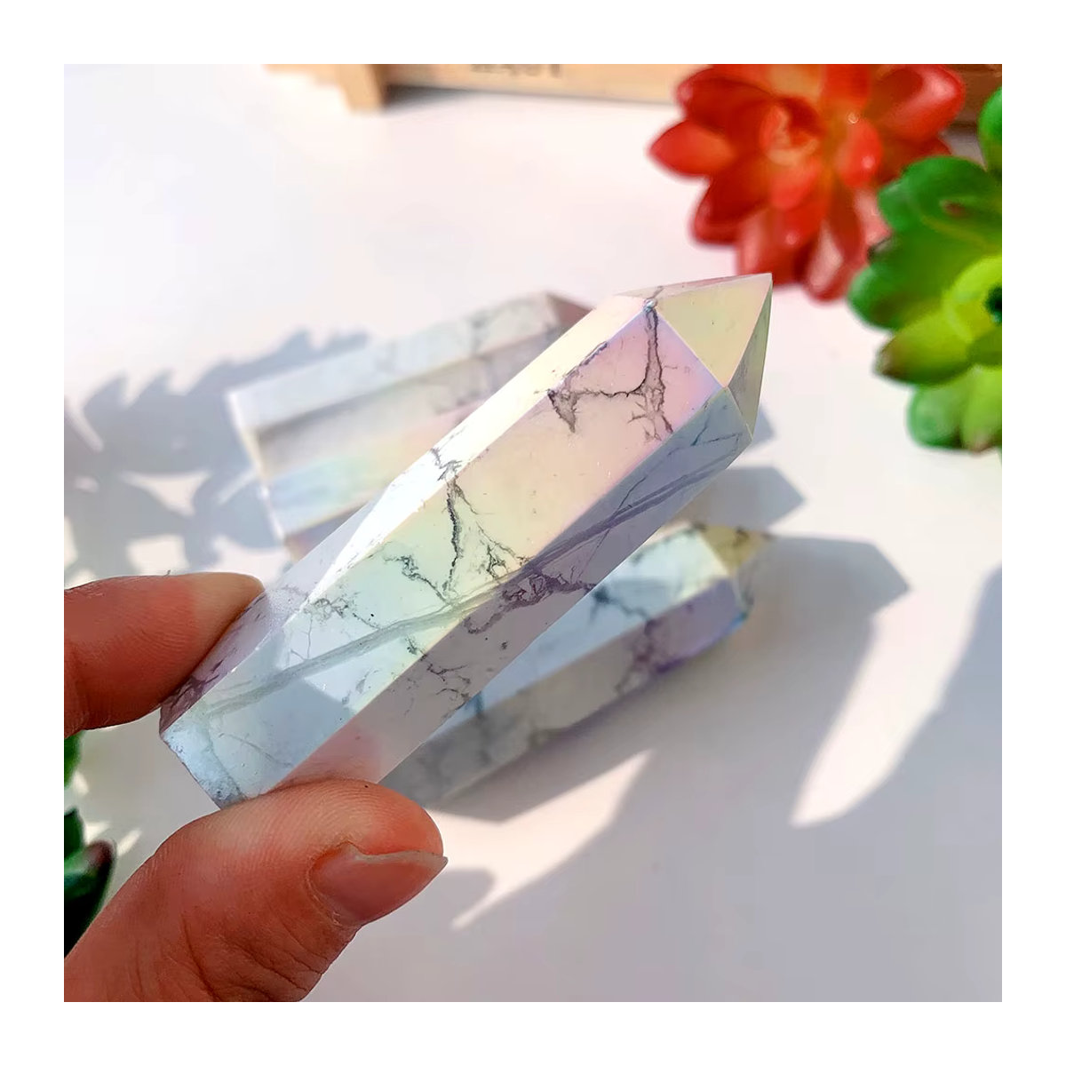 Runyangshi Howlite Regenbogen Aura Kristall Punkt Zauberstab aus Quarz in Mehrfarbig für Reiki und Home Dekoration - Bild 5