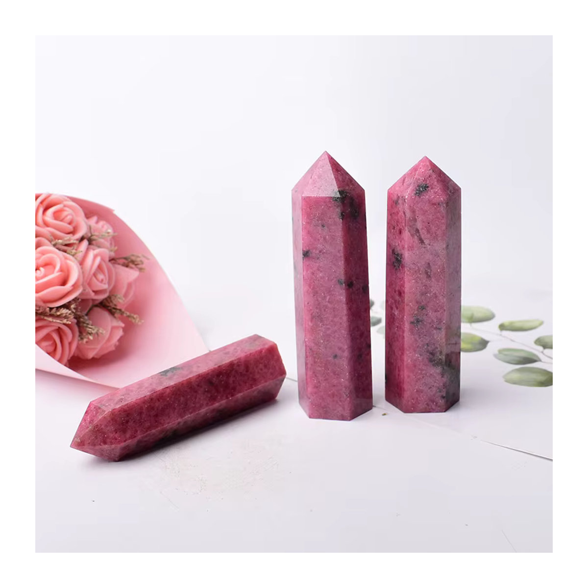 RYCRYSTAL Rhodochrosit Kristallpunkt in Rosa als sechseckiger Obelisk für Meditation und Reiki - Bild 3