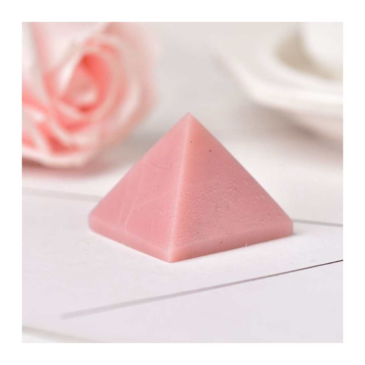 RYCRYSTAL Rosa Opal Kristall Pyramide aus Quarz für Meditation und Chakra Reiki - Bild 1