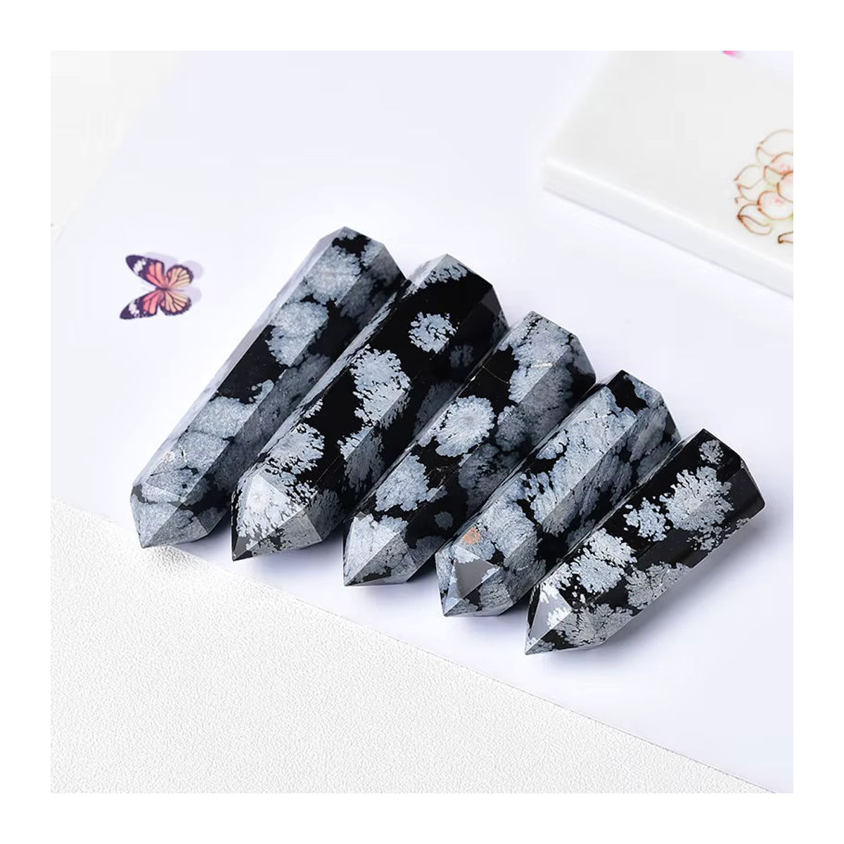 RYCRYSTAL Schneeflocken Obsidian Quarz Kristall Punkt als Heilstein und Dekoration, Schwarz, B/T/H: 5,5 x 5,5 x 3 cm - Bild 3