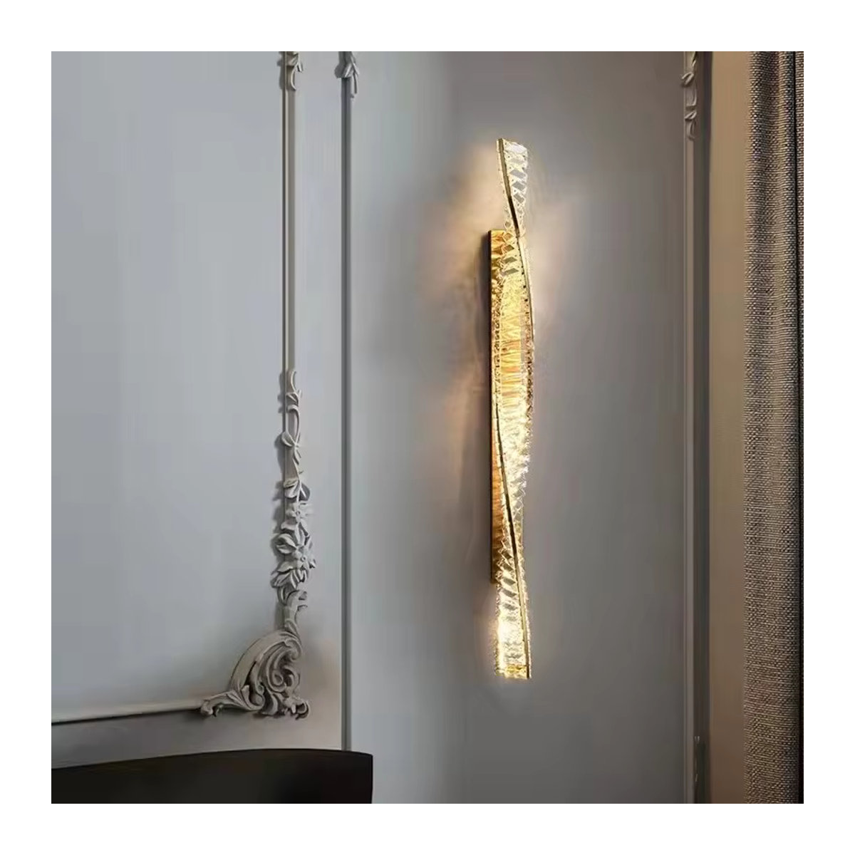 SaloEElaitte LED Wandlampe aus Gold Metall mit Kristall-Design für dein Schlafzimmer und Wohnraum - Bild 3
