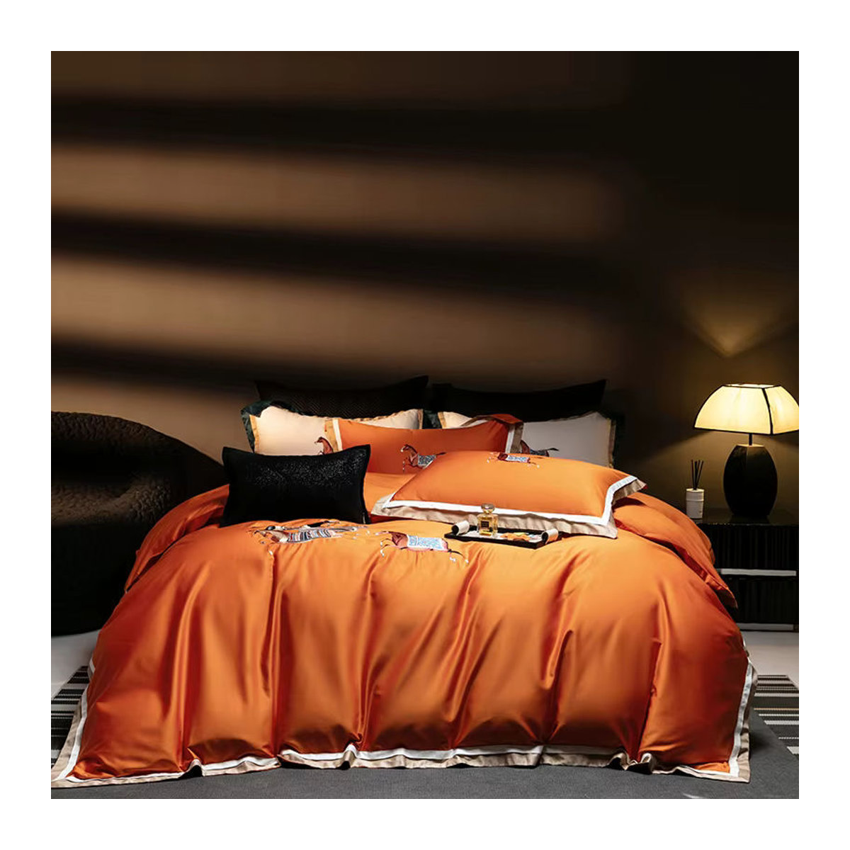 Satin-Bettwäsche-Set aus Ägyptischer Baumwolle mit Pferde-Stickerei, Queen oder King Size, inklusive Bettbezug, Laken und Kissenbezüge - Bild 2