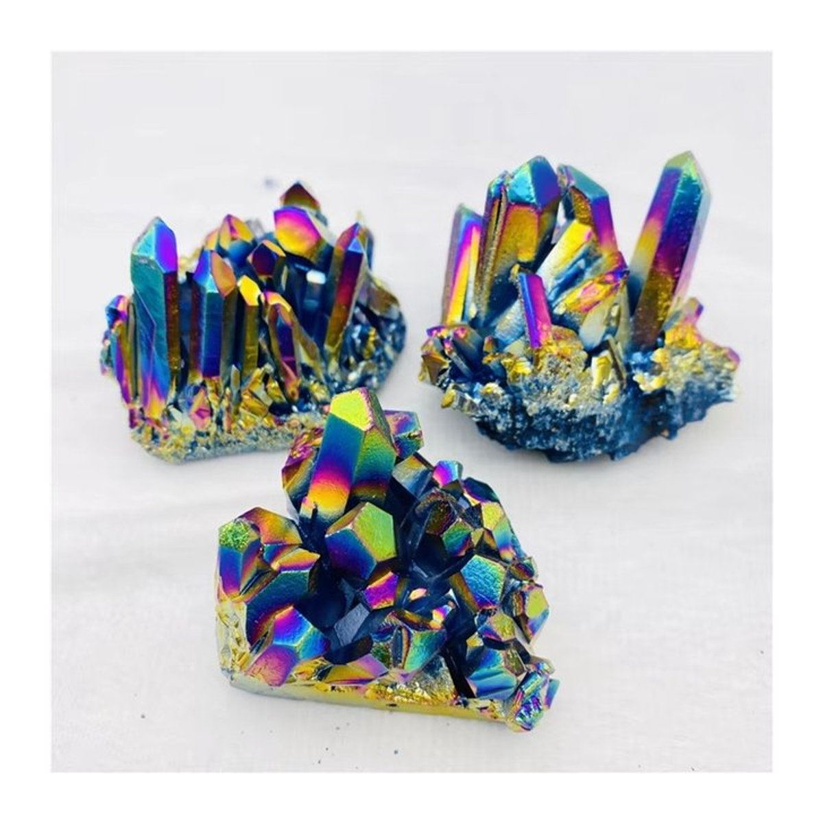 Schillernder Titan-Aura-Quarzkristall Cluster in Multicolor für dekorative Bastelarbeiten - Bild 1