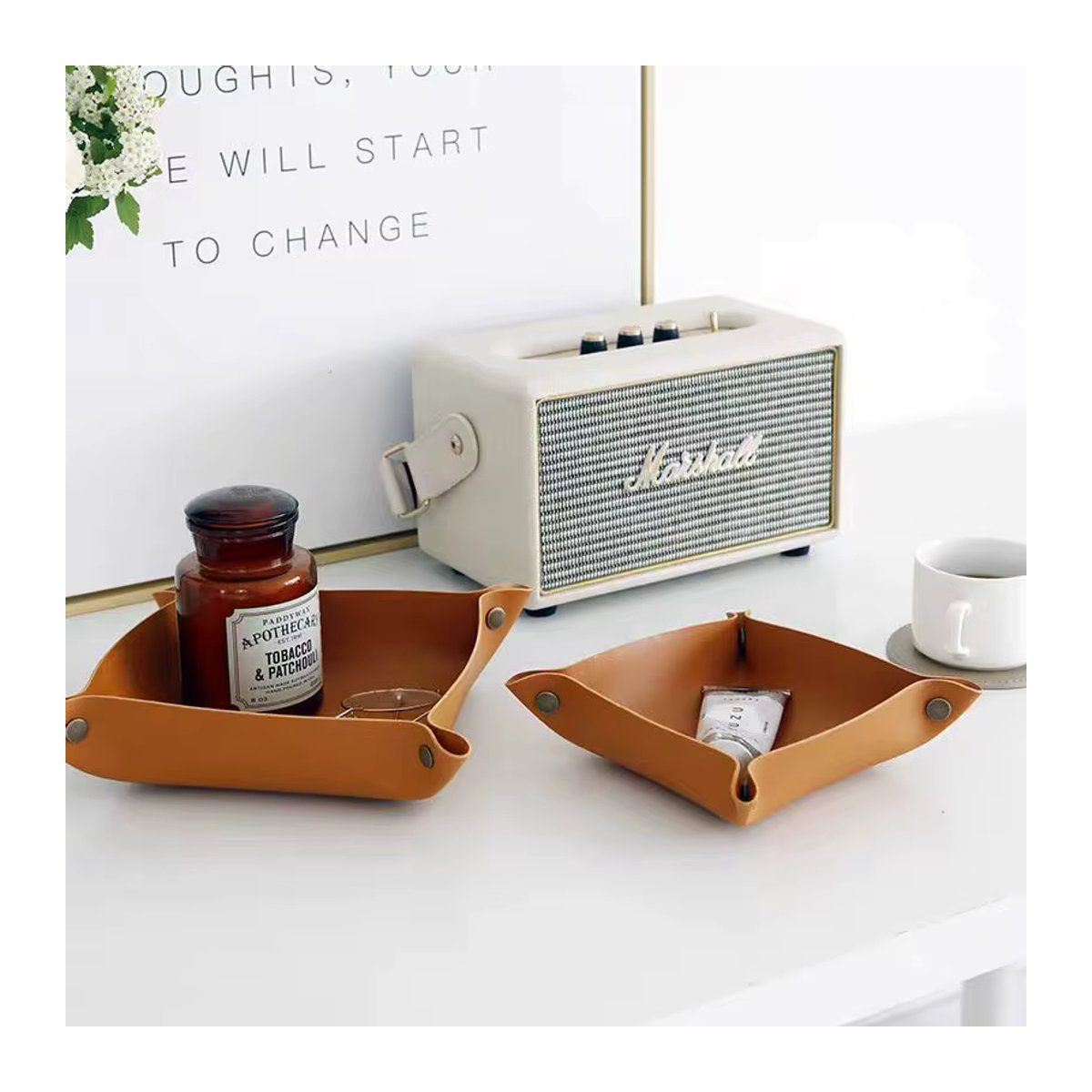 Schlüssel- und Kosmetik-Aufbewahrungsbox aus Leder in Rot Trumpet mit geometrischem Design für den Schreibtisch oder Eingangsbereich - Bild 2