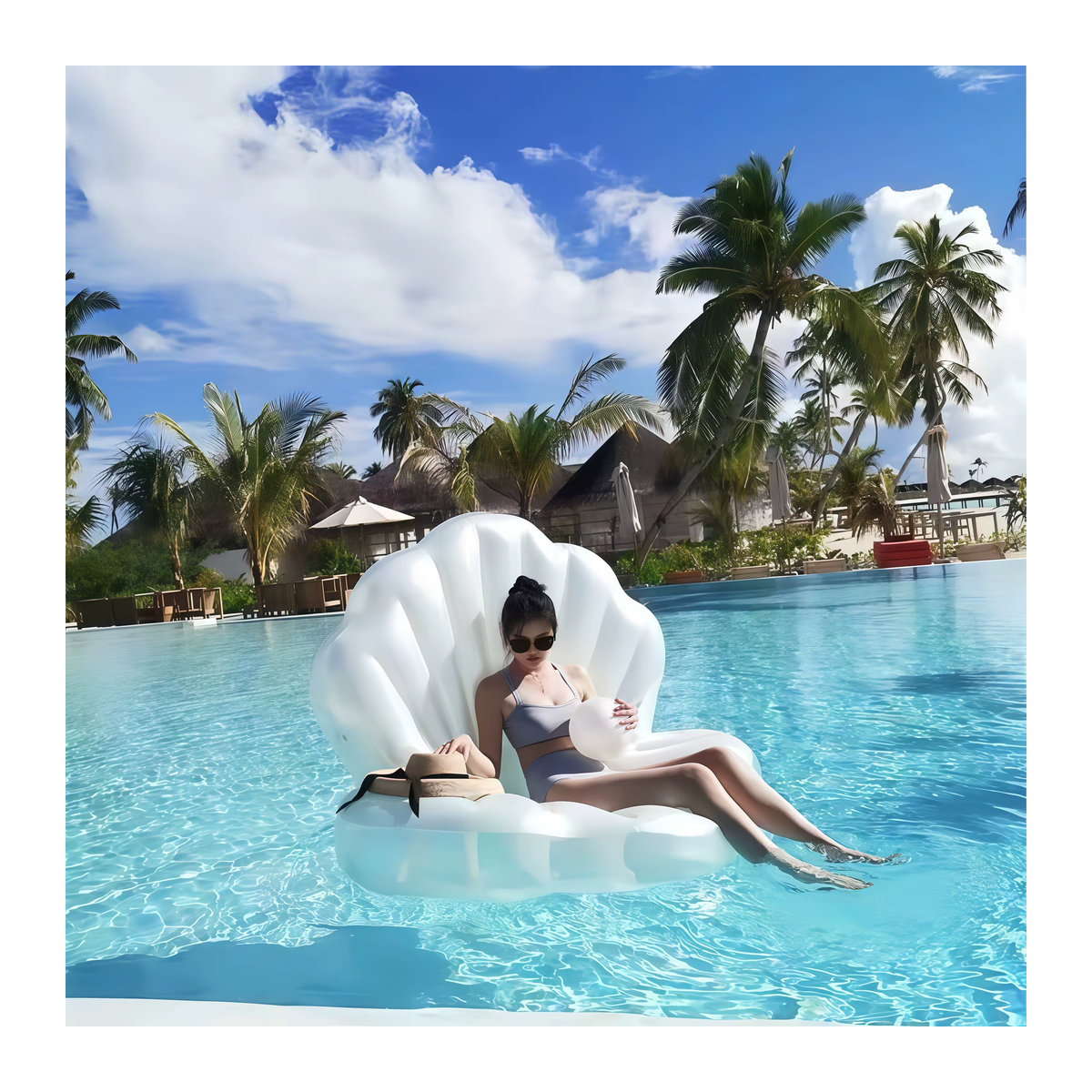 Schwimmendes Muschel-Wasserspielzeug in Weiß als schwimmende Matratze für Damen und Mädchen - Bild 2