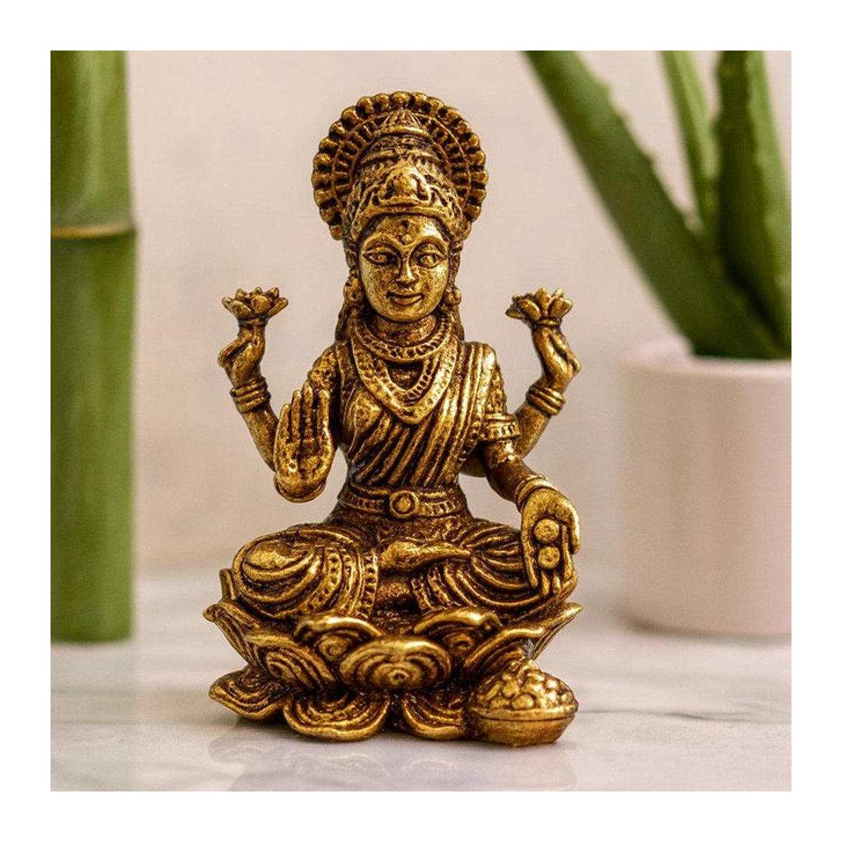 SHAMTAM Lakshmi Statue aus Messing für Puja, Höhe: 4,9 cm - Bild 1