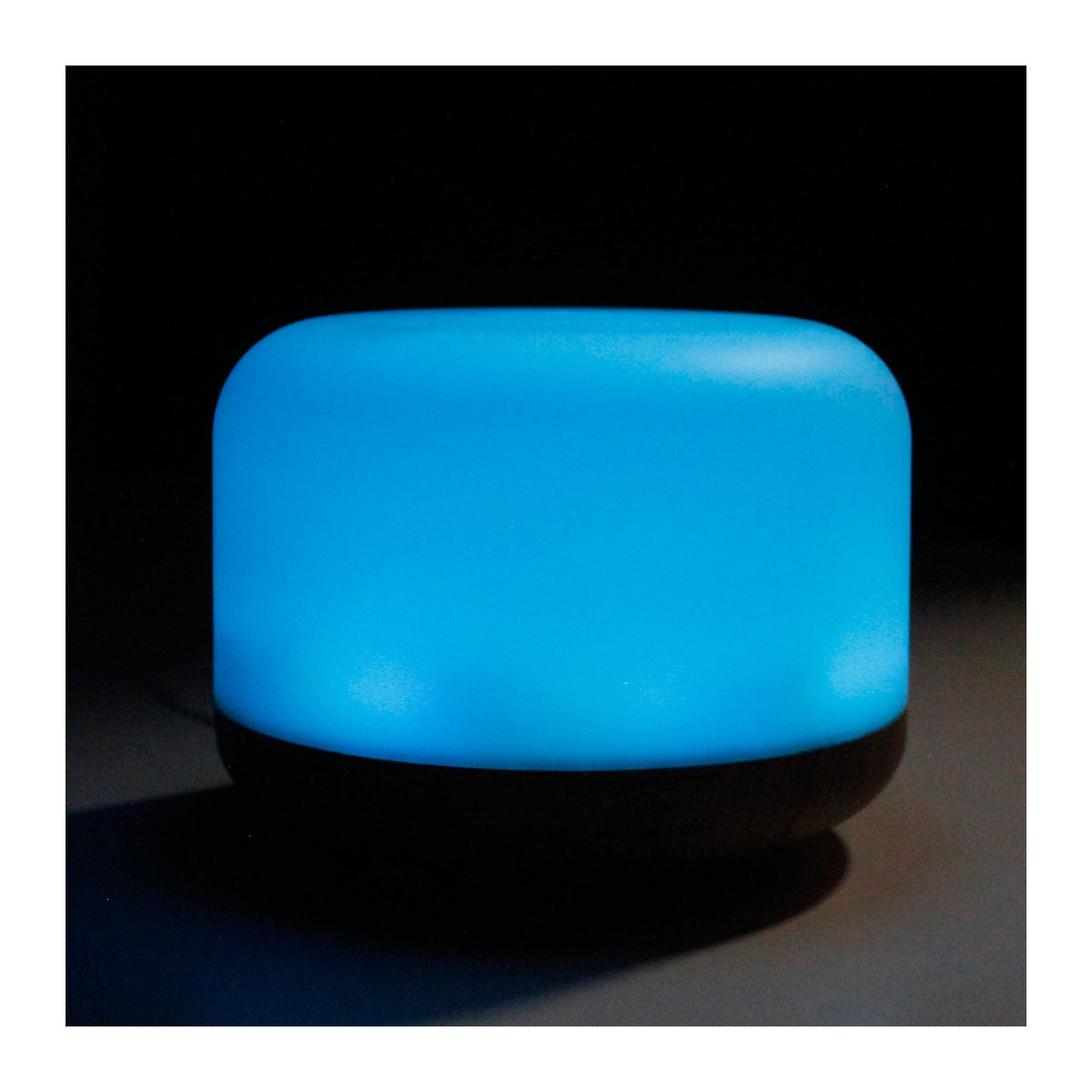SHAMTAM Ultraschall Diffusor für ätherische Öle mit USB-Anschluss und Farbwechsel in Weiß, 300 ml - Bild 4