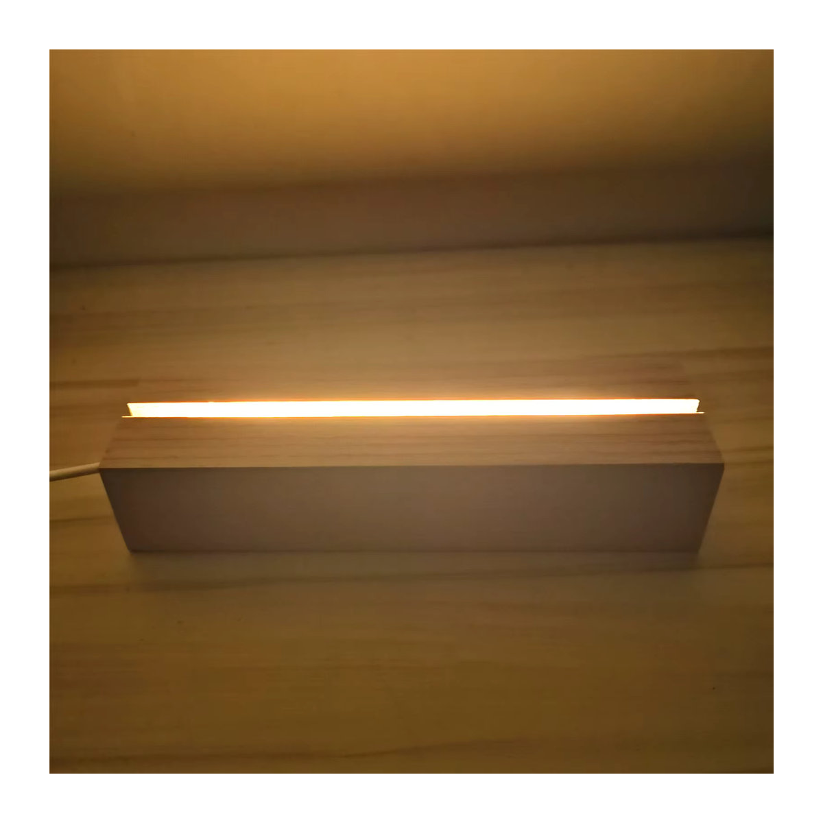 Shunmaii LED Holz Display Basis Rechteckig in Braun für 3D Kristall Ornamente mit USB-Beleuchtung - Bild 3