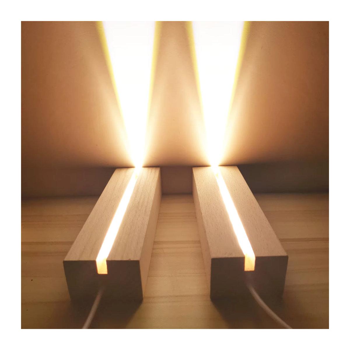 Shunmaii LED Holz Display Basis Rechteckig in Braun für 3D Kristall Ornamente mit USB-Beleuchtung - Bild 4