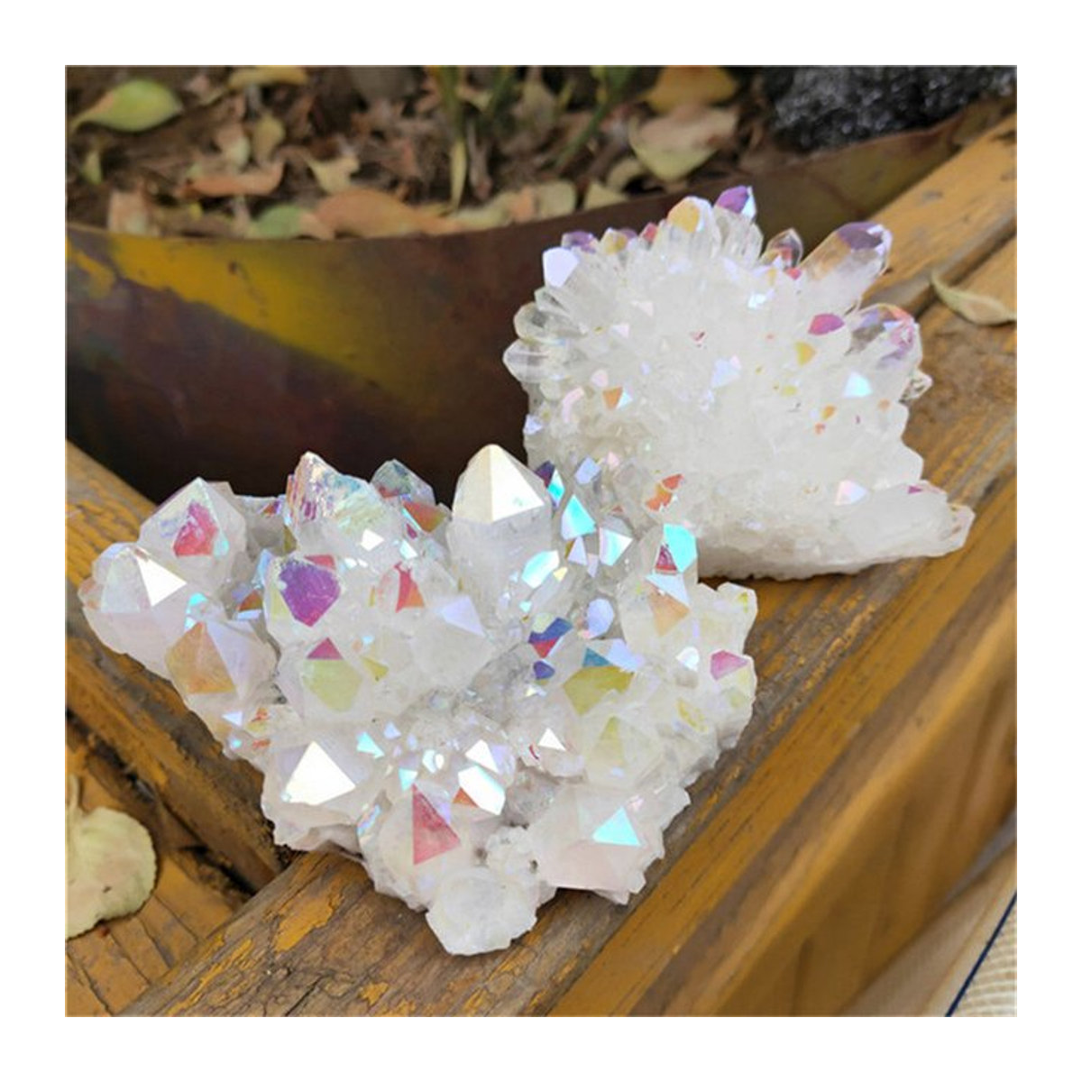 Sisterstone Aura Quarz Kristall Cluster in Weiß und Mehrfarbig mit bunten Punkten zur Reiki Heilung und Dekoration - Bild 1