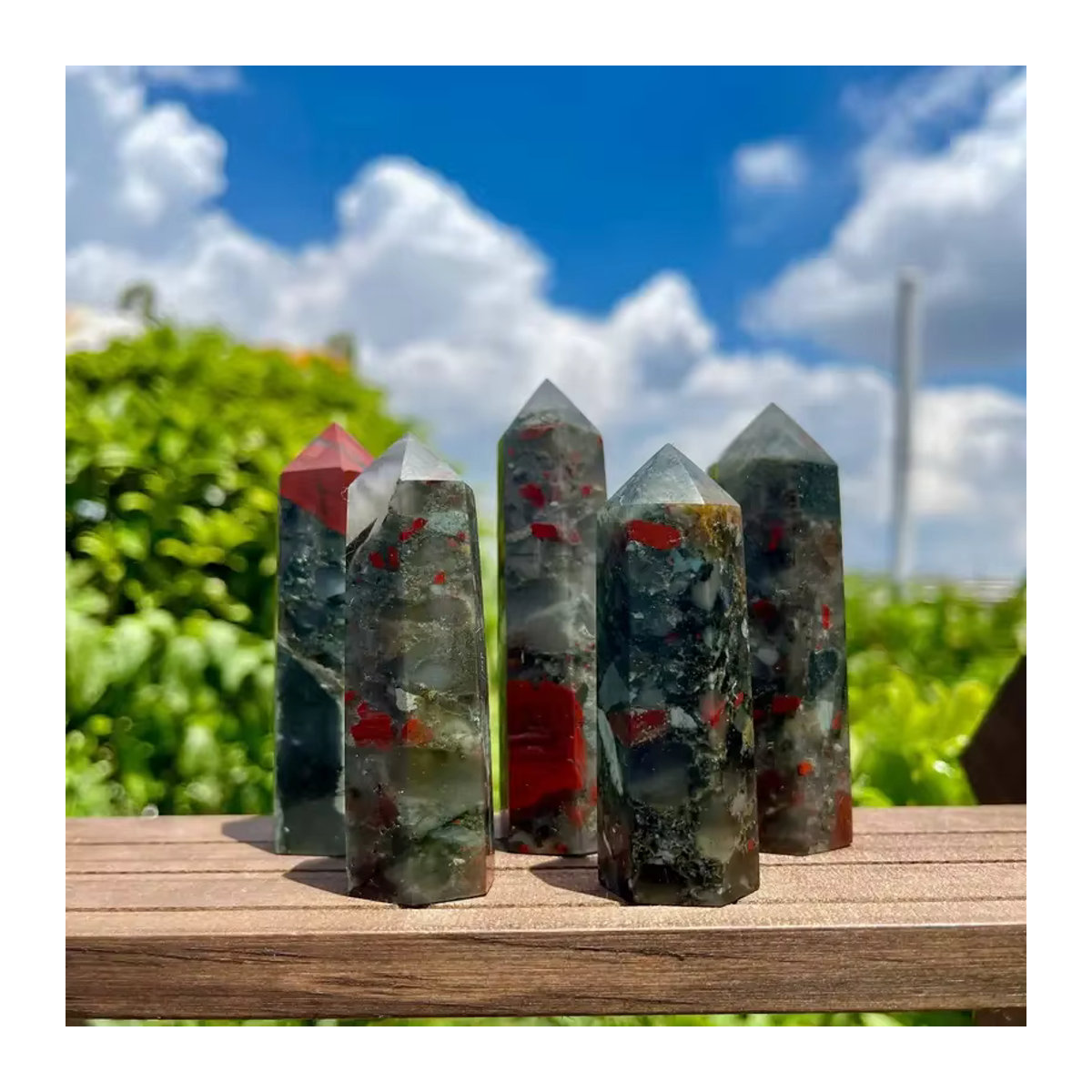 Sisterstone Blutstein Turm in Rot als Kristall-Ornament für Heilung und Feng Shui - Bild 2