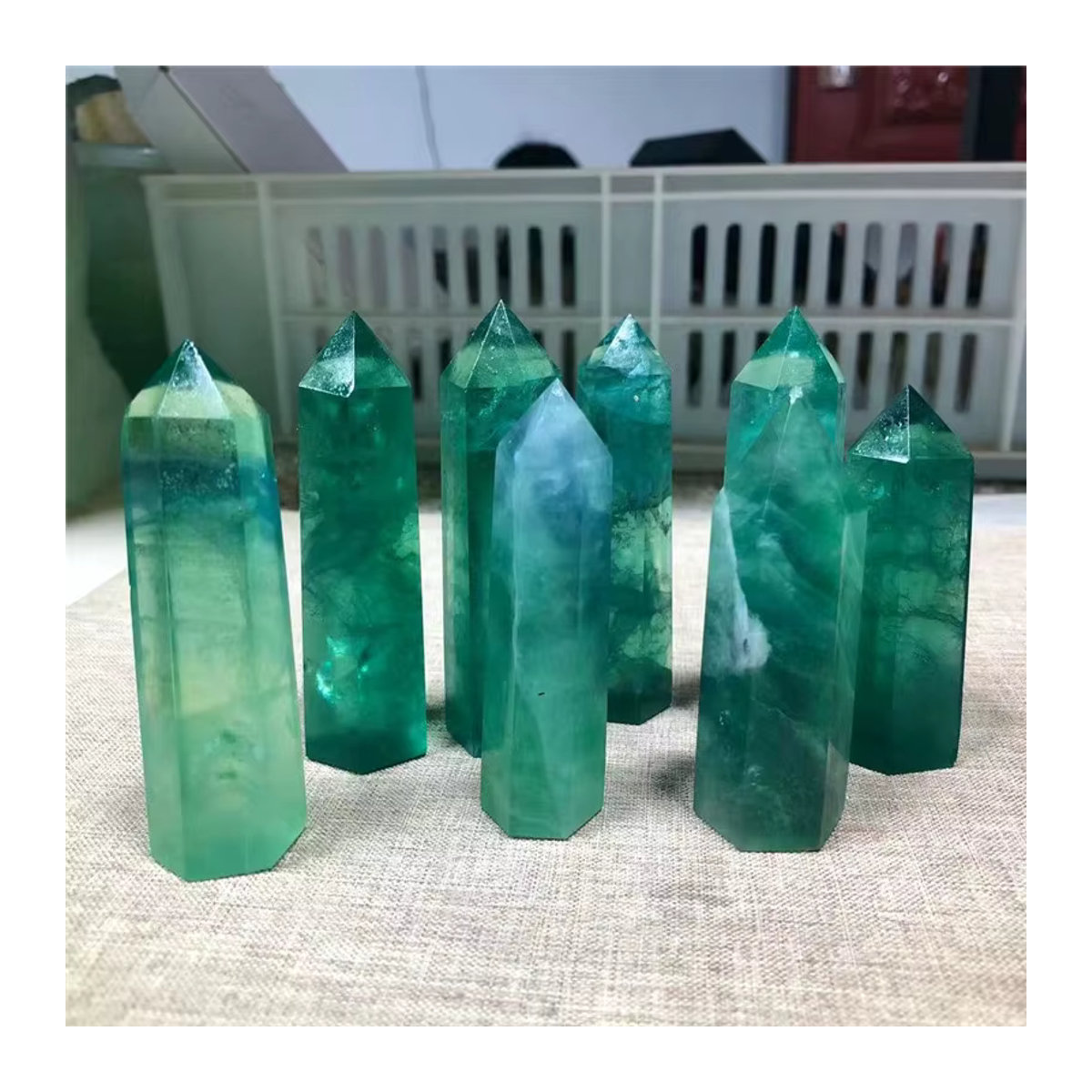Sisterstone Kristall-Obelisk-Turm aus grünem Fluorit, geometrischer Stein-Dekorationskristall, Höhe: 6,5 cm - Bild 6