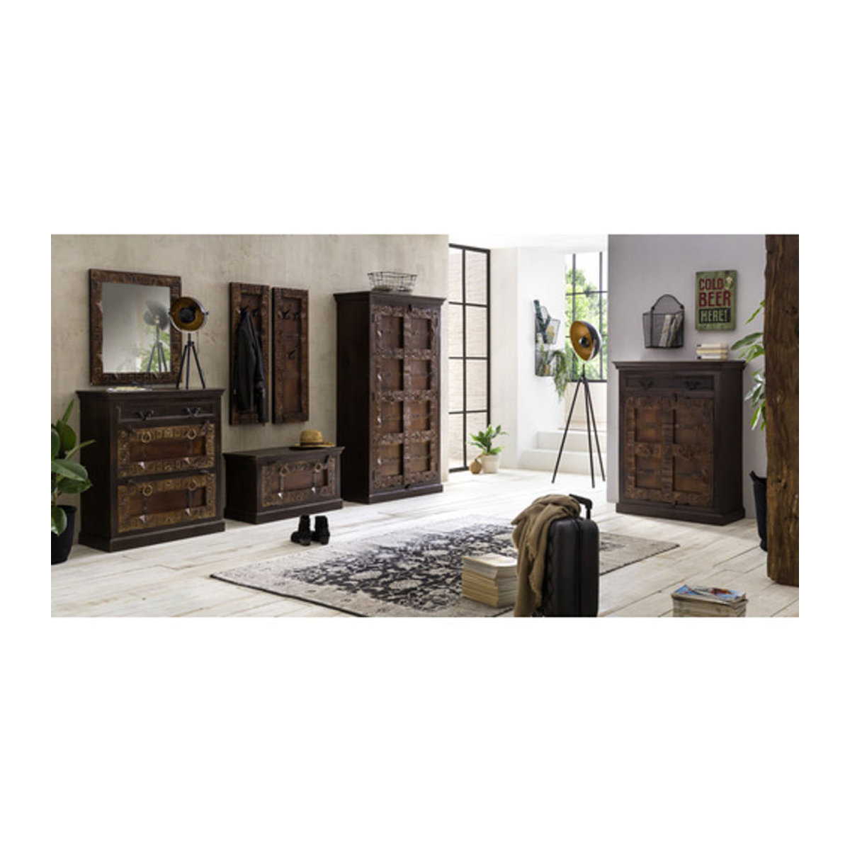 SIT Schrank ALMIRAH aus Altholz in Braun, 2-türig im Landhausstil, B/T/H: 135 x 45 x 180 cm - Bild 4