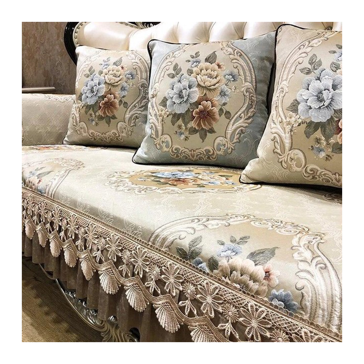 Sofabezug aus Jacquard-Chenille-Stoff von A Family Of Home Textiles in Beige, rutschfestes Sofakissen als Schonbezug für dein Wohnzimmer, B/B: 85 x 120 cm - Bild 1