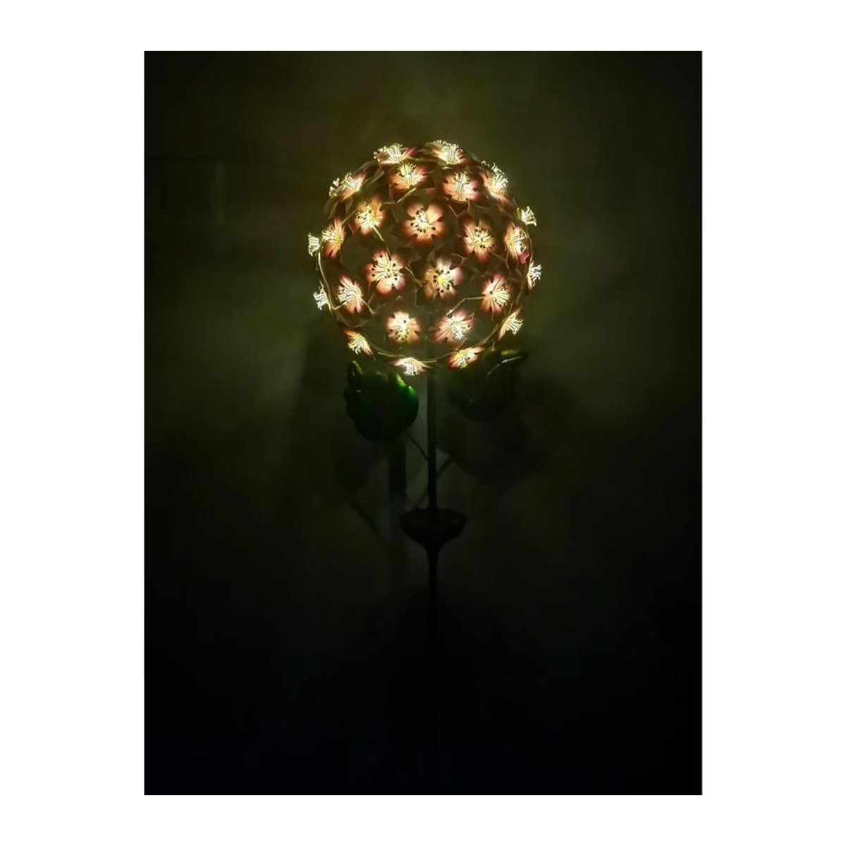 SOLITHIA Solar-LED-Gartenstecker Hibiskus in Rosa mit warmweißem Licht - Bild 4