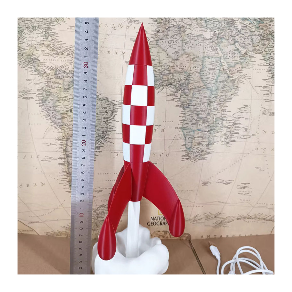 South Wood Modellfigur Space Rocket Launching mit LED-Licht, mehrfarbig - Bild 5