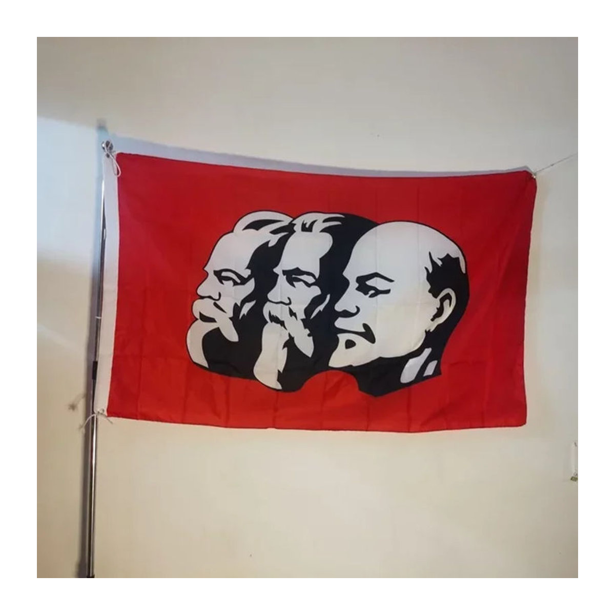 Sowjetische Union Flagge mit Marx Engels Lenin Motiv, rot, B: 150 cm, H: 90 cm - Bild 1