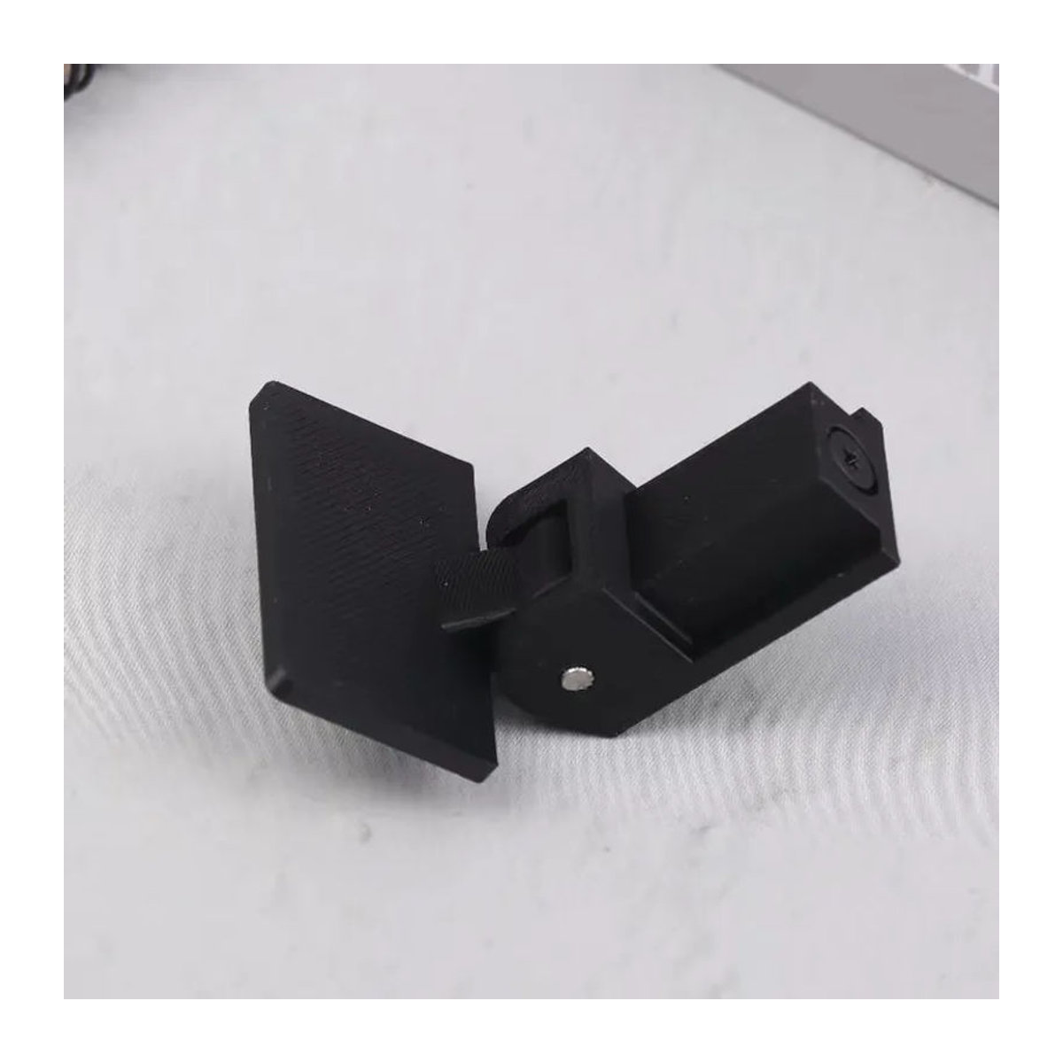 Stanton STR8-80 60 LP Scharnier-Staubschutz in Schwarz kompatibel mit LP120 LP60X LP140 LP5 LP3 LP70X Plattenspieler Zubehör - Bild 5