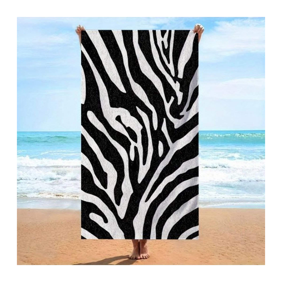 Strandtuch mit Zebra-Streifen Muster in Mattschwarz von Shanika Chen, Mikrofaser, Breite: 40 cm, Höhe: 60 cm - Bild 1