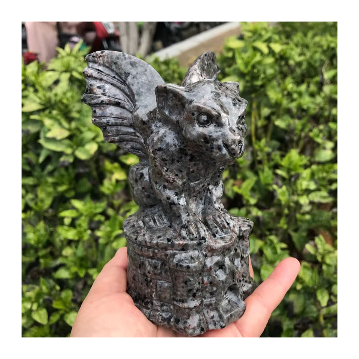 TAIHESJ Yooperlit Kristall Wasserspeier aus natürlichem Quarz, handgeschnitzte und polierte Heilstein-Statue in Grün und Grau, 10 cm Höhe - Bild 4
