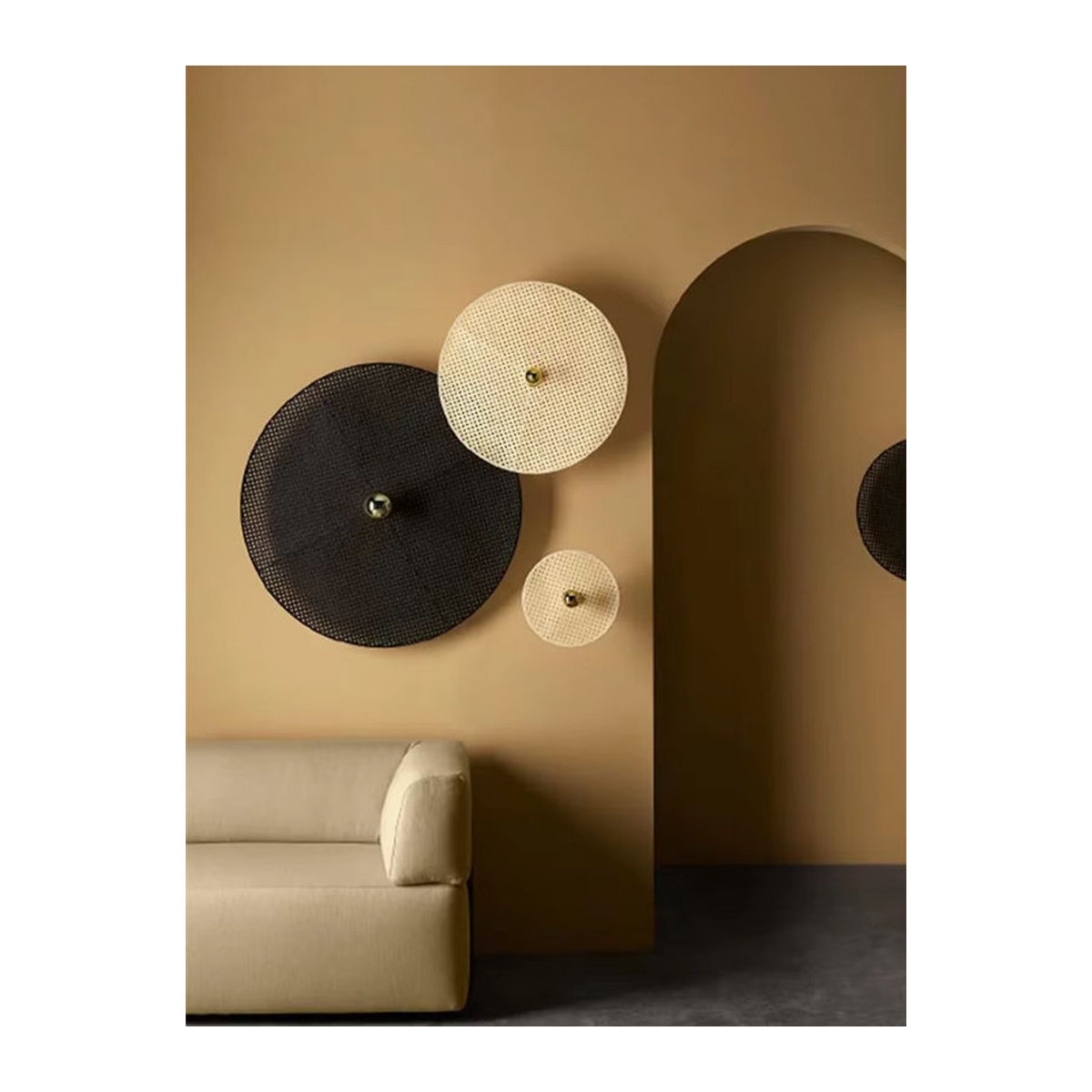 Tan Wandlampe von Aromas Del Campo in Beige, handgefertigte japanische Bambus- und Rattanlampe im klassischen Bohemian-Stil für dein Zuhause, Restaurant oder Schlafzimmer - Bild 4