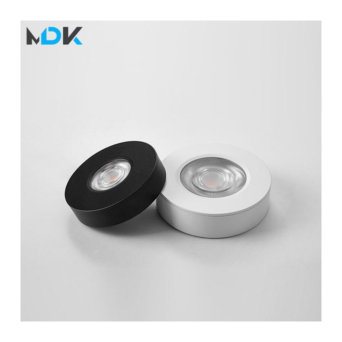 Teetealy Ultradünne LED-Einbaustrahler aus Aluminium in Schwarz, minimalistisches COB-Downlight-Panel für Vitrinen und Weinschmuck, 18 W - Bild 1