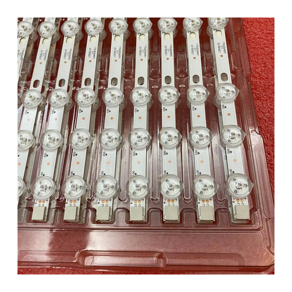 Telefunken LED-Streifen mit 11 integrierten LEDs für Fernseher Modelle 32 DTH401 TFA32472SWHD17 LC32LD145K VES315WNDL-01 17 DLB32NER1 VES315WNDS-2D-R02 - Bild 3