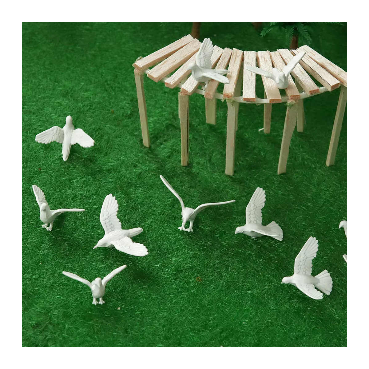 TERAYSUN Miniatur weiße Tauben aus Kunstharz als Dekoration für Puppenhaus, Garten Layout und Diorama - Bild 4