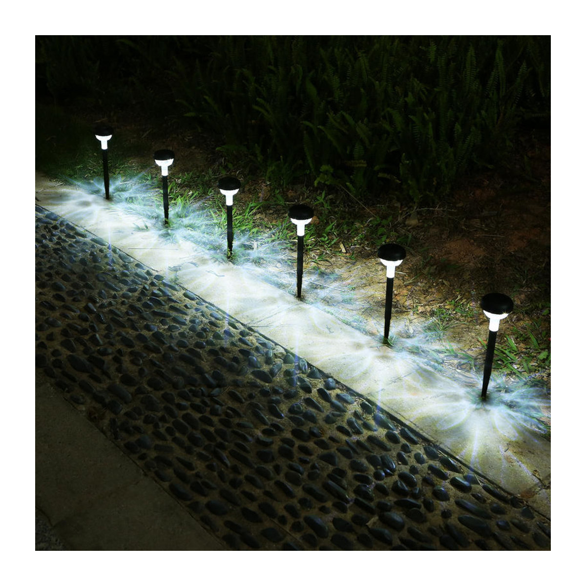 Tomshine 6er Set Solarbetriebene LED Außenlampen für den Rasen, Warmweiß, IP65 wasserdicht, Schwarz/Weiß - Bild 3