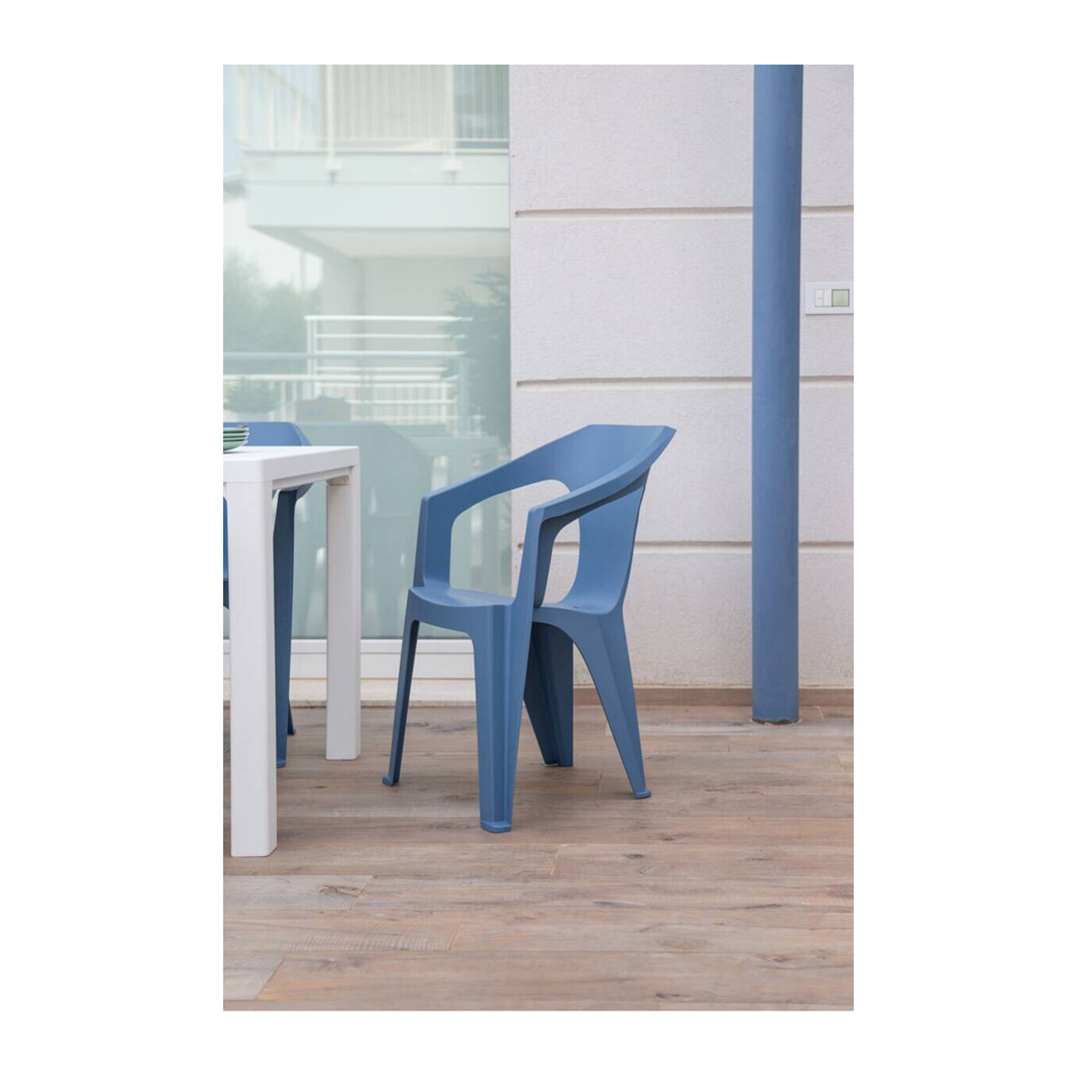 Toomax Stapelstuhl Marina Gartenstuhl aus Kunststoff in Blau B/H/L: 55 x 83 x 59 cm - Bild 2