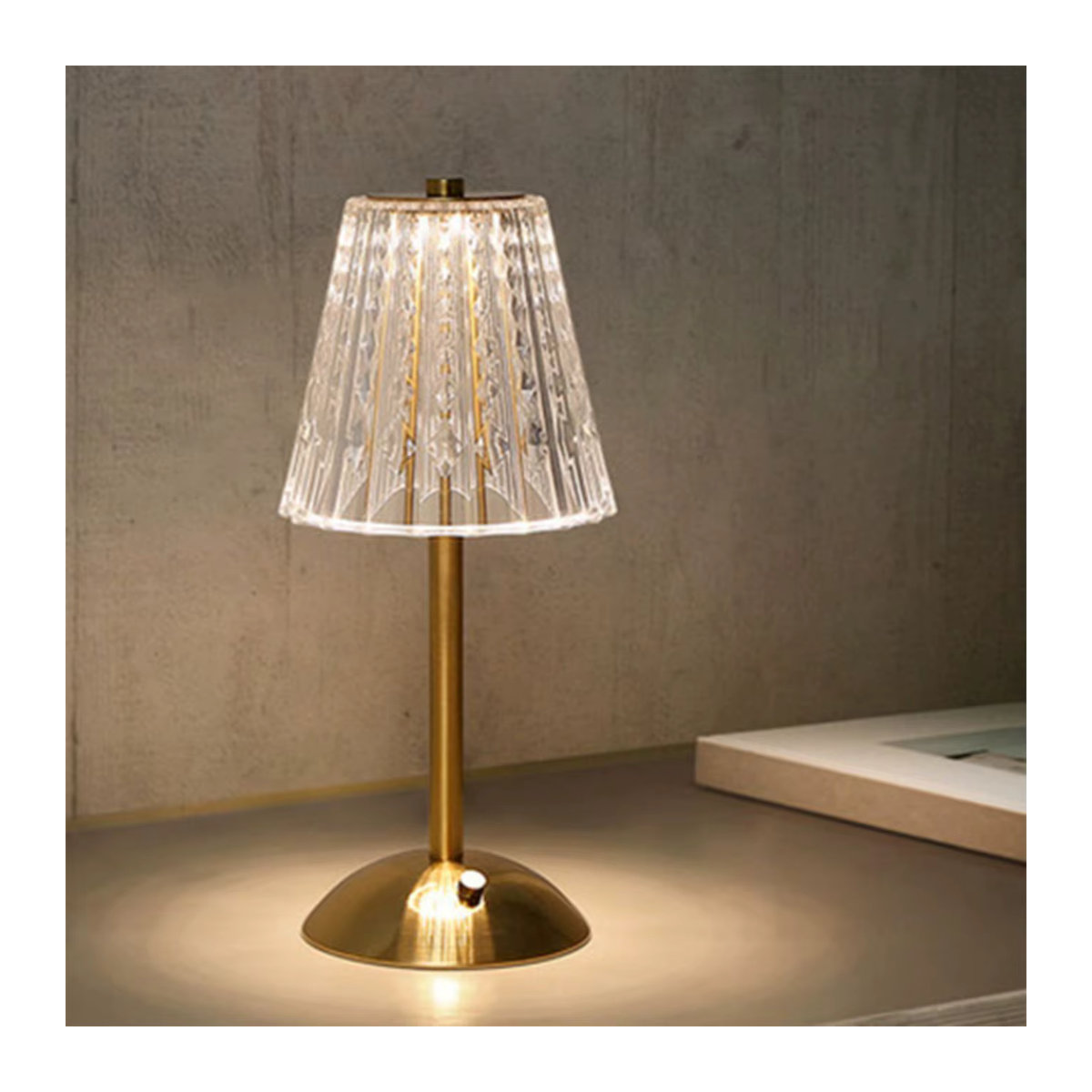 Topwinson Luxus Kristall Tischlampe im Diamant-Design mit Touch-Funktion für das Schlafzimmer - Bild 3