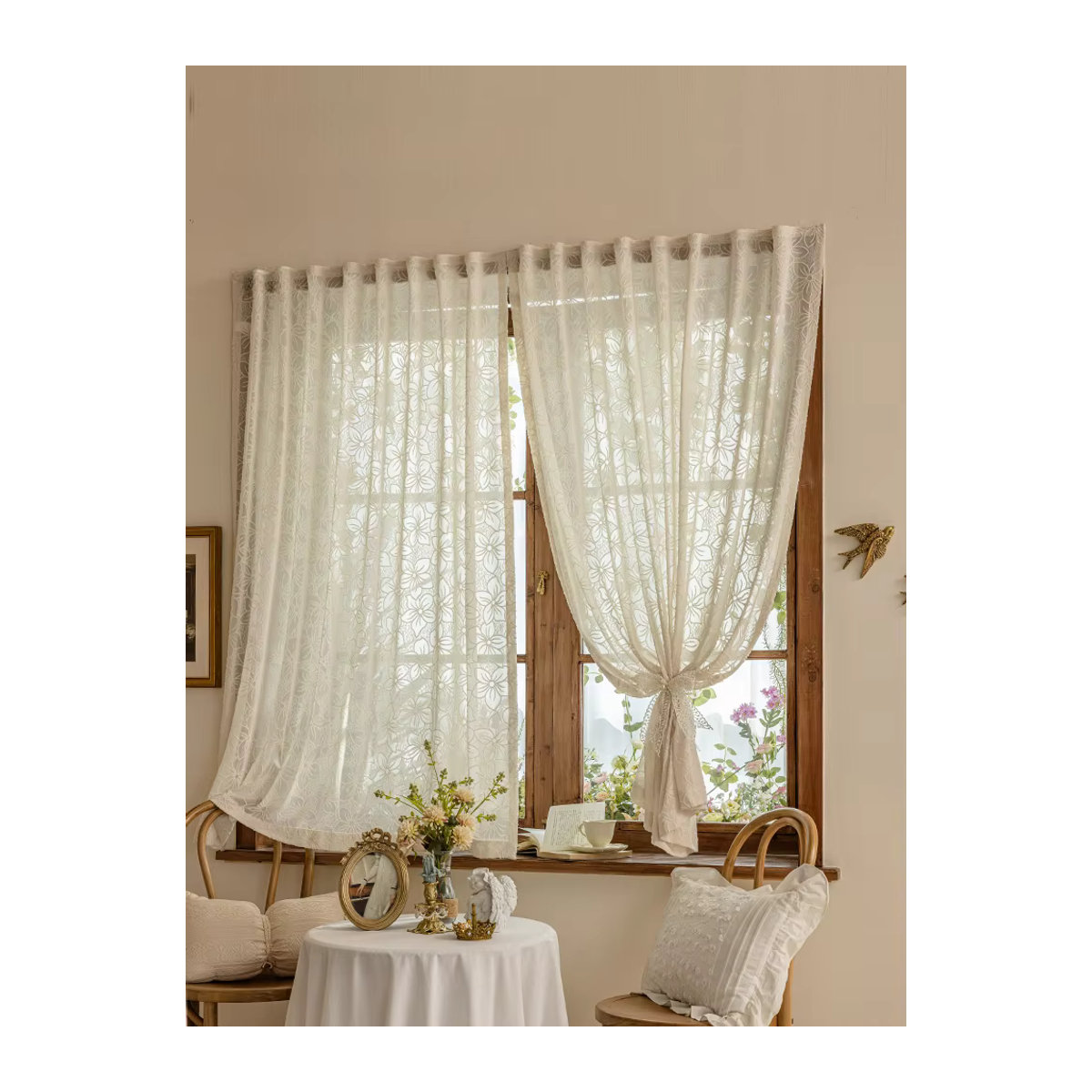 Transparente Mullvorhänge im französischen Stil als Sonnenschutz und Raumtrenner - Bild 1