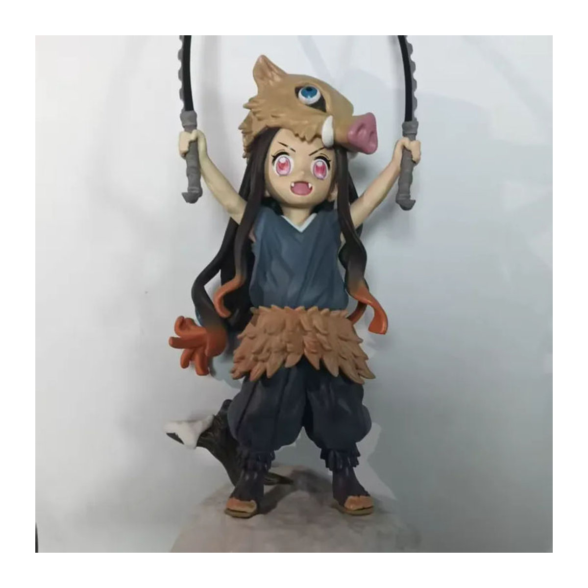 TrendyToys Demon Slayer Anime Figuren Nezuko und Inosuke Hashibira aus PVC, mehrfarbige Sammlerfiguren zur Dekoration, Höhe: 20 cm - Bild 4