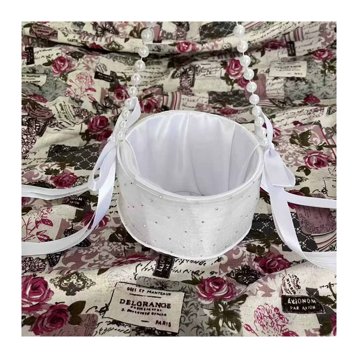 TRUE LOVE GIFT Hochzeitsblumenkorb aus weißem Spitzenstoff mit Schleife - Bild 2