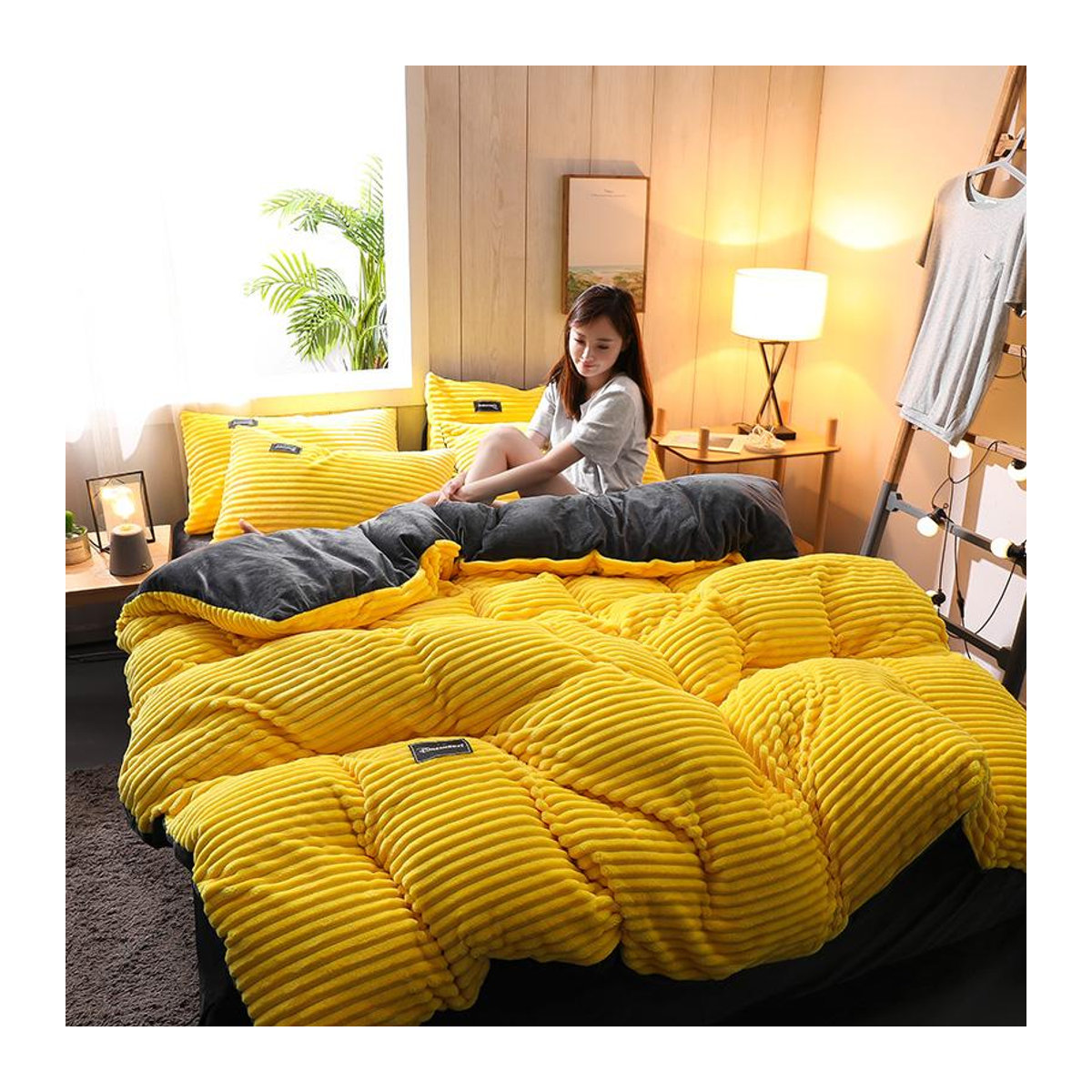 UANNAI Bettwäsche-Set aus warmem Samt in Grau, 3-teiliges Set für Doppelbett oder Einzelbett - Bild 1