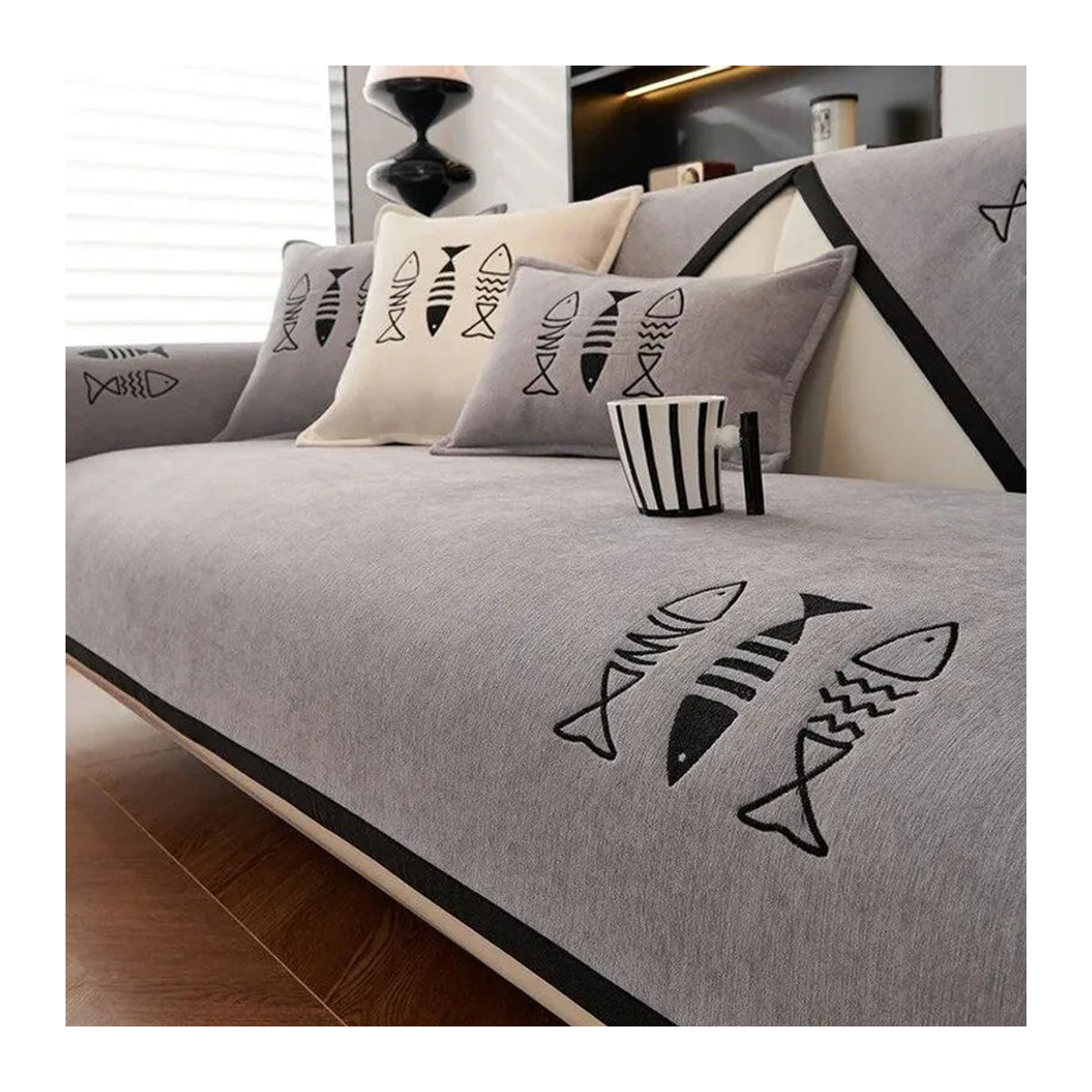 Universal-Sofabezug aus Chenille mit Stickerei, rutschfeste Couchüberzug und Kissenbezug, einfarbig, B/B: 70 x 70 cm - Bild 2