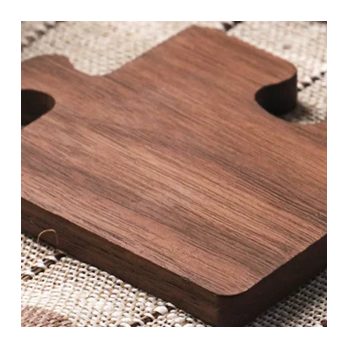 Untersetzer aus Walnuss Massivholz in Puzzle-Optik für Tischplatten und Restaurant-Dekor - Bild 5