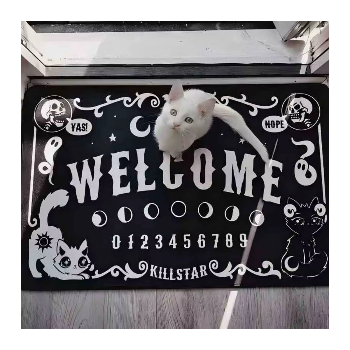 VIKAMA Teppich mit Gothic Dark Cute Cat Design in Schwarz, rutschfeste und schmutzabweisende Matte für Wohnzimmer, Indoor und Outdoor - Bild 4