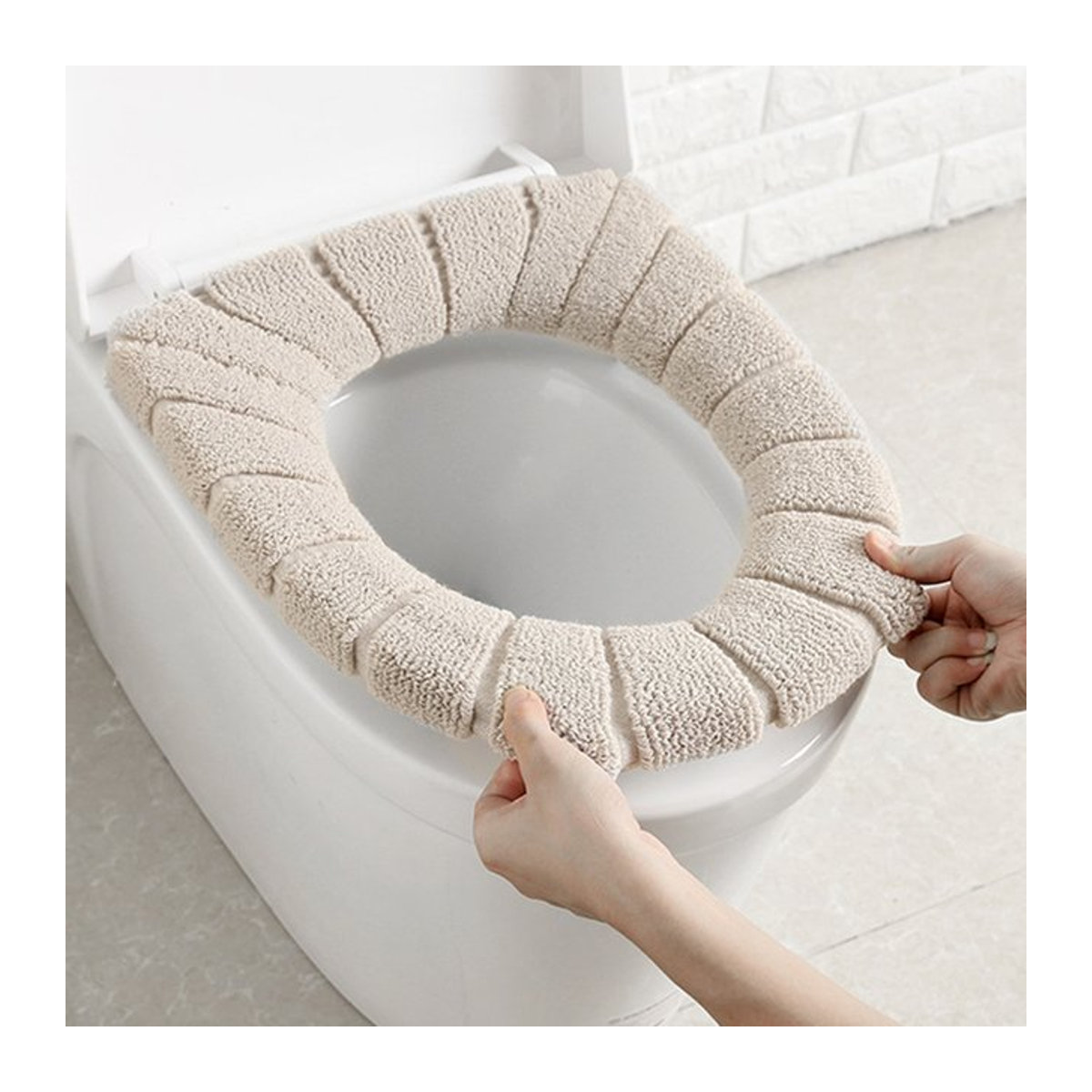 Warmes Toiletten Sitzkissen aus Samt in Grün als universeller Toilettendeckel Bezug zum Wärmen und Schützen - Bild 1